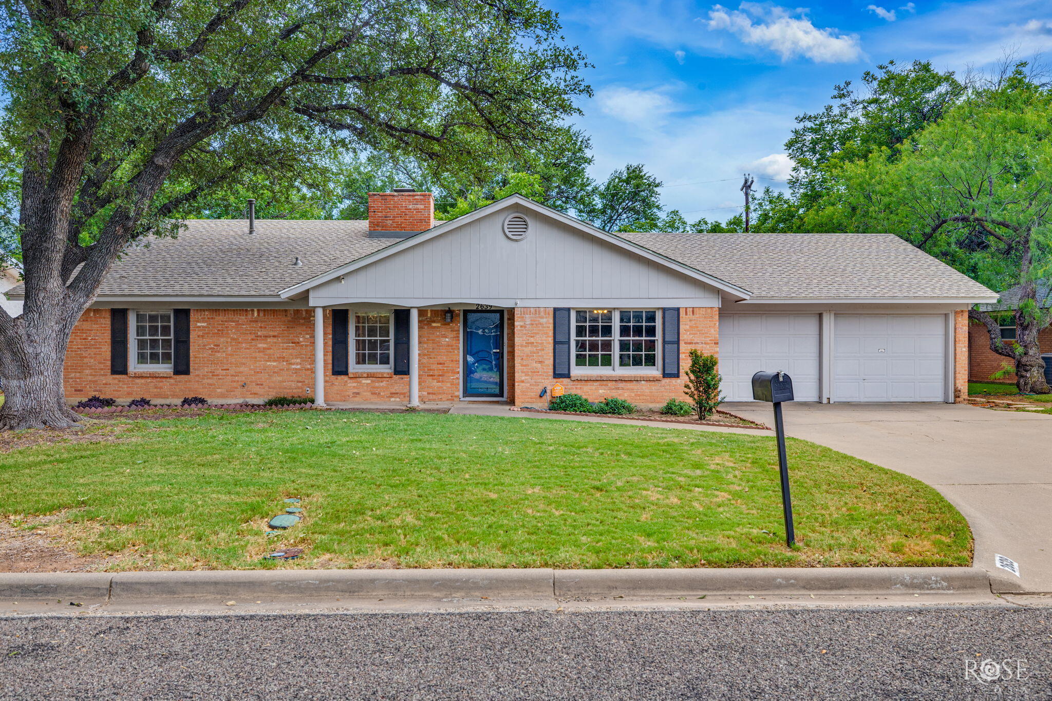 2639 Hemlock Drive Property Photo 1
