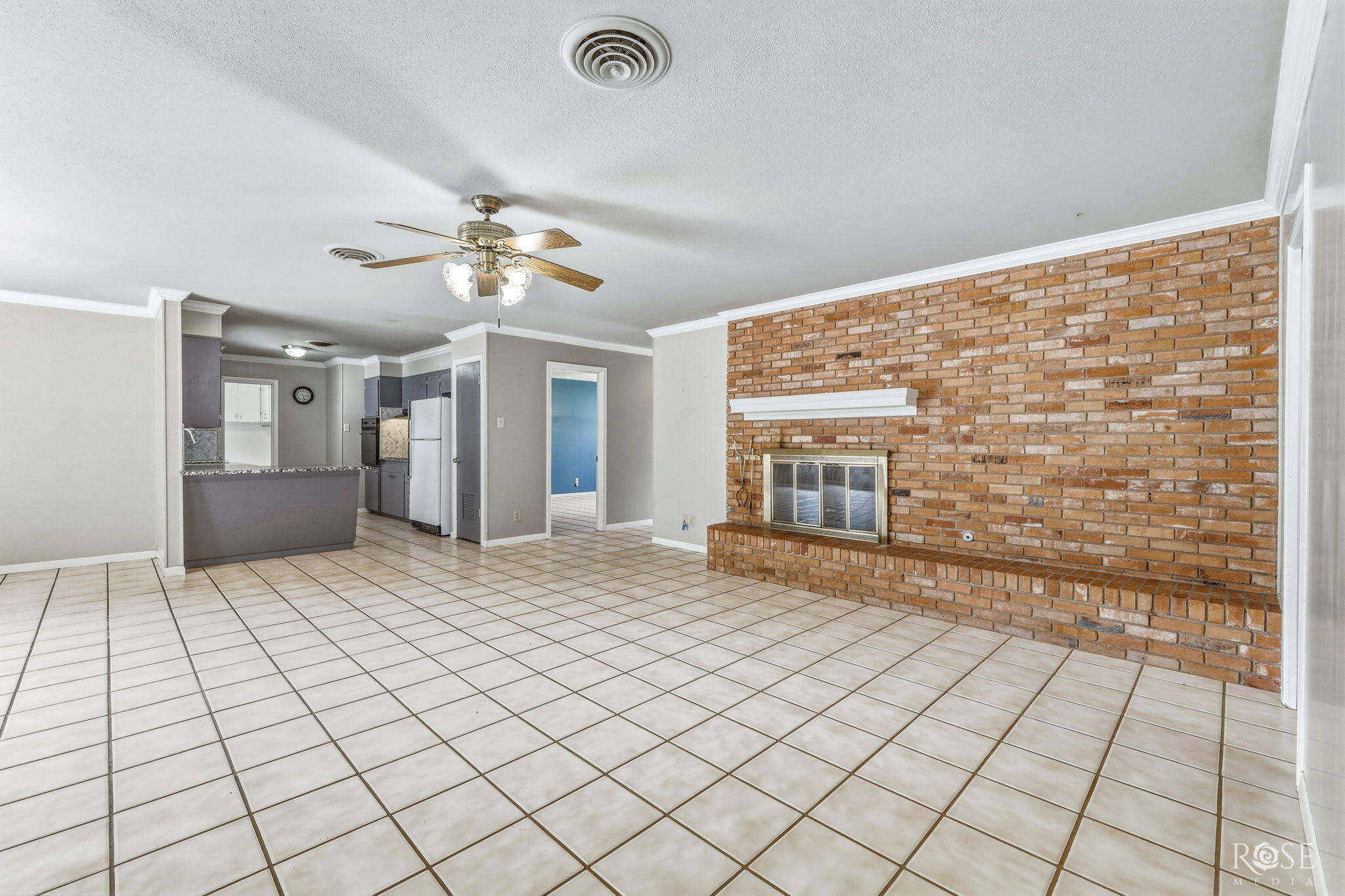 2639 Hemlock Drive Property Photo 6
