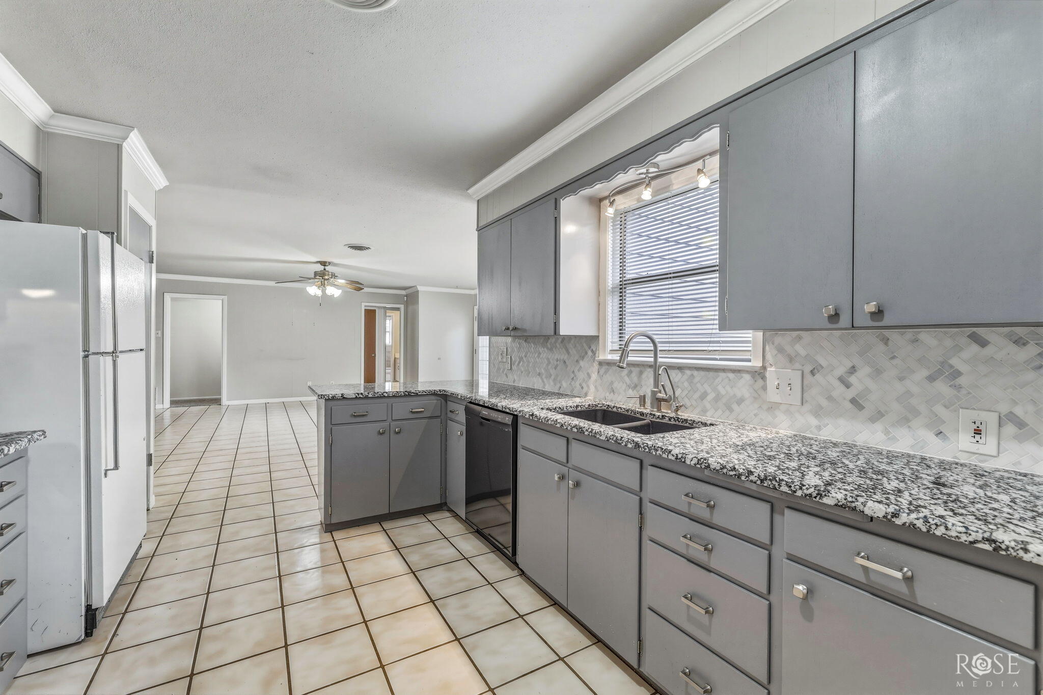 2639 Hemlock Drive Property Photo 10