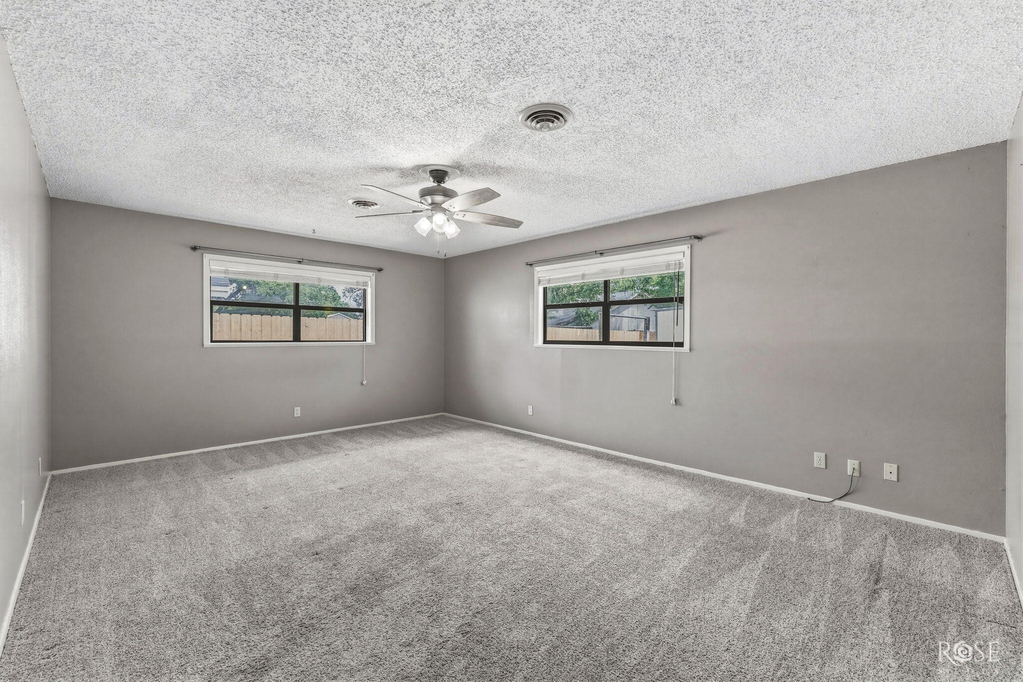 2639 Hemlock Drive Property Photo 12