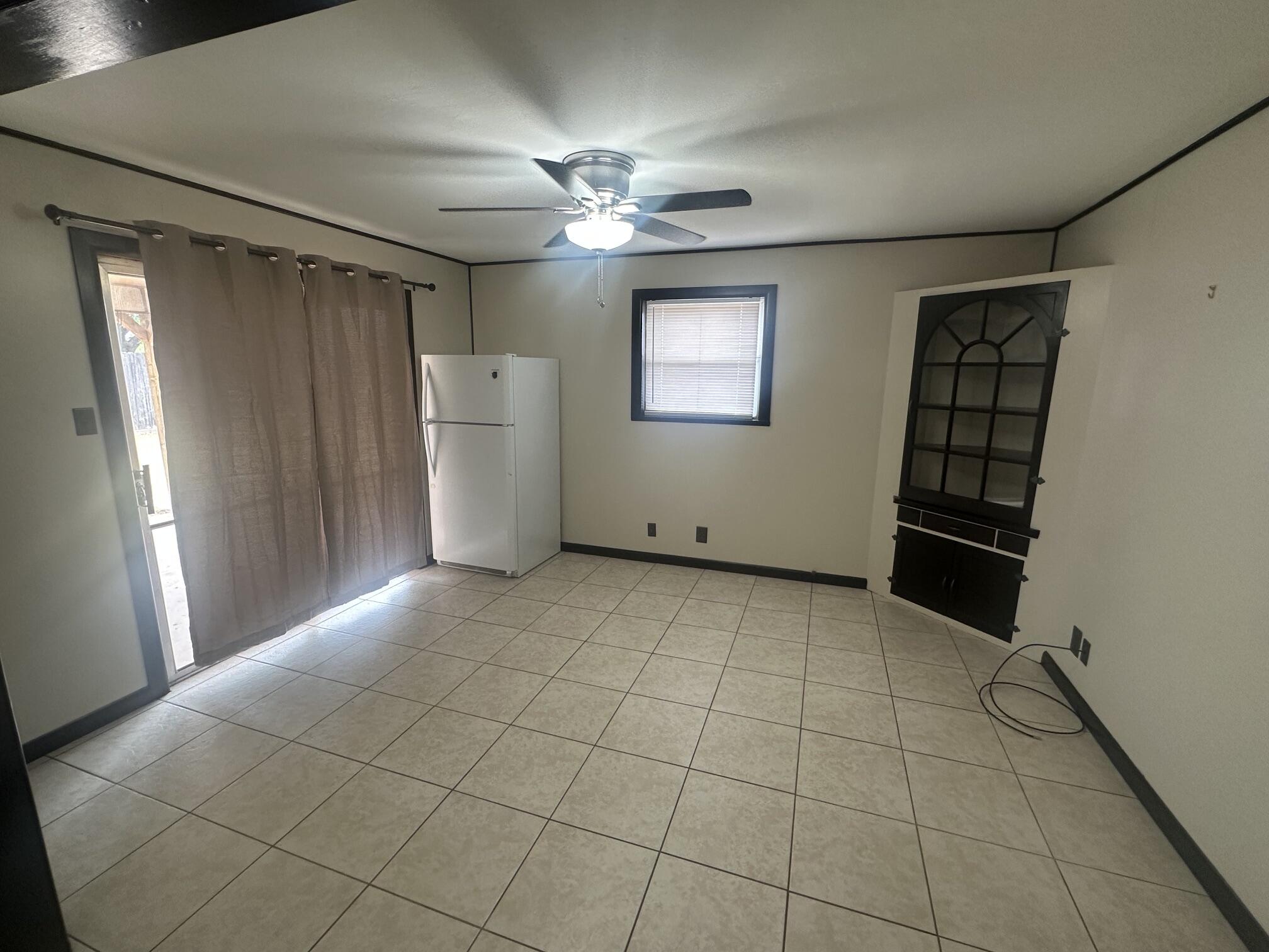 135 Oakwood Street Property Photo 6