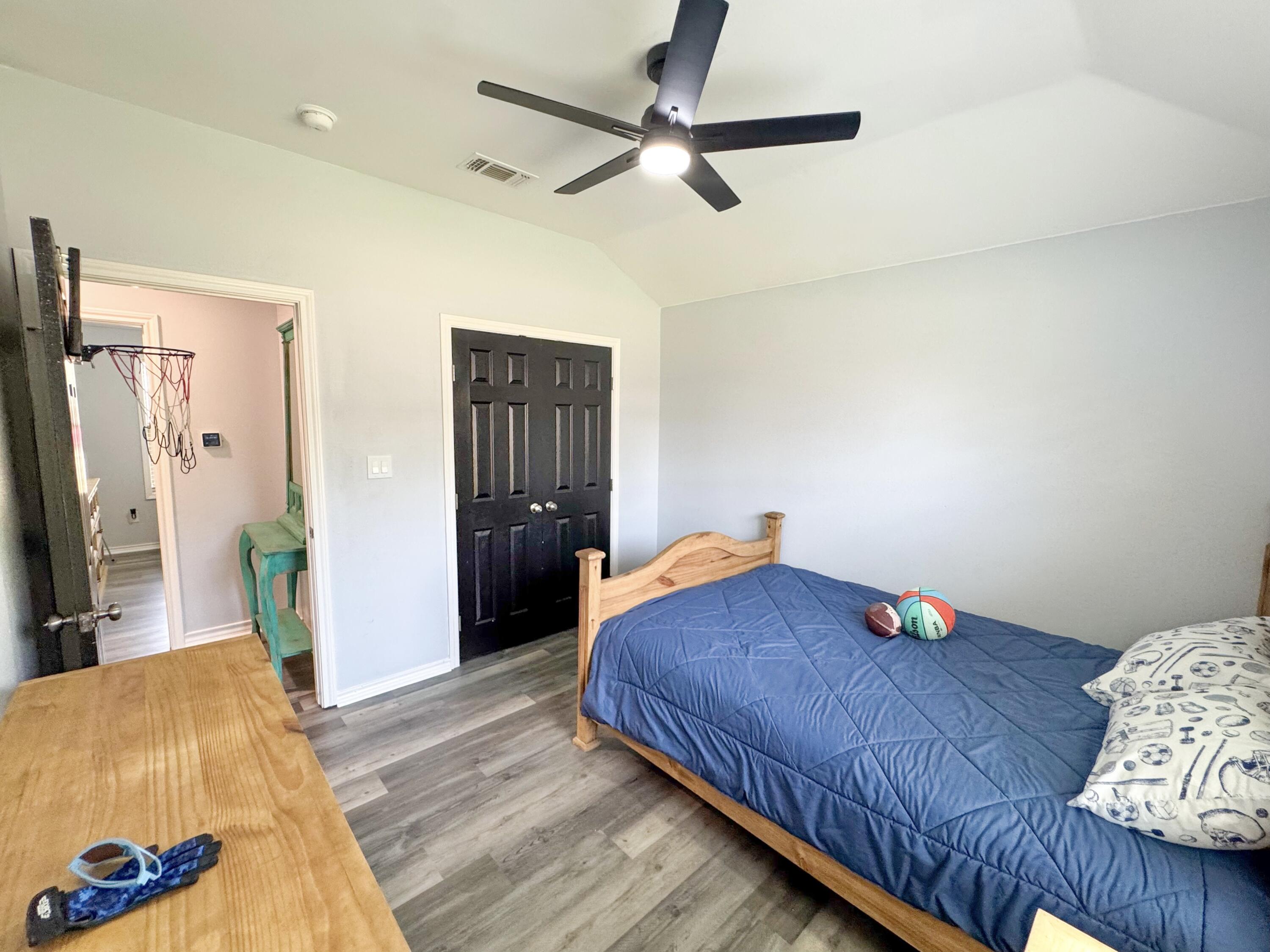 1209 Daniel Street Property Photo 24
