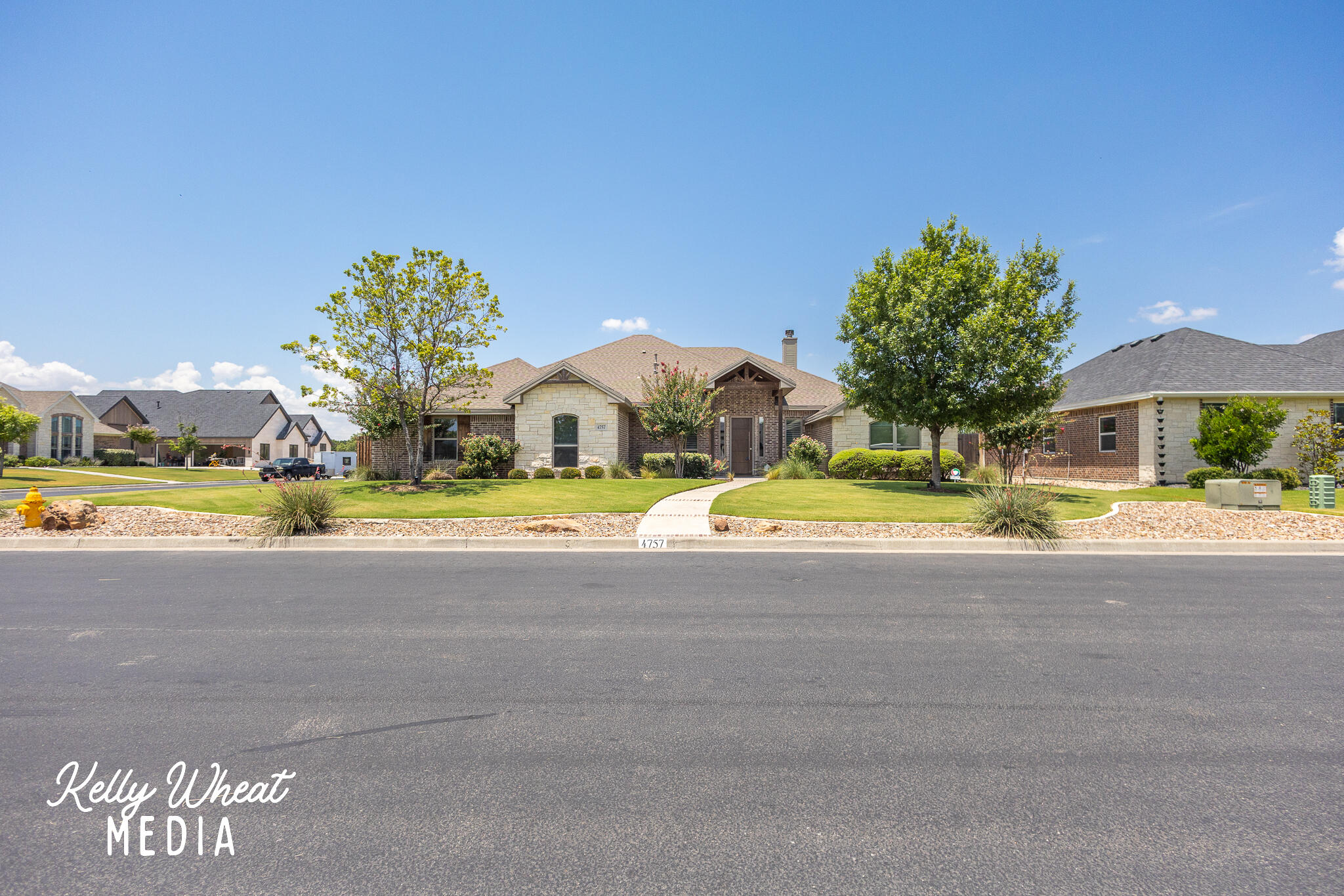 4757 Shadow Creek Drive Property Photo 7