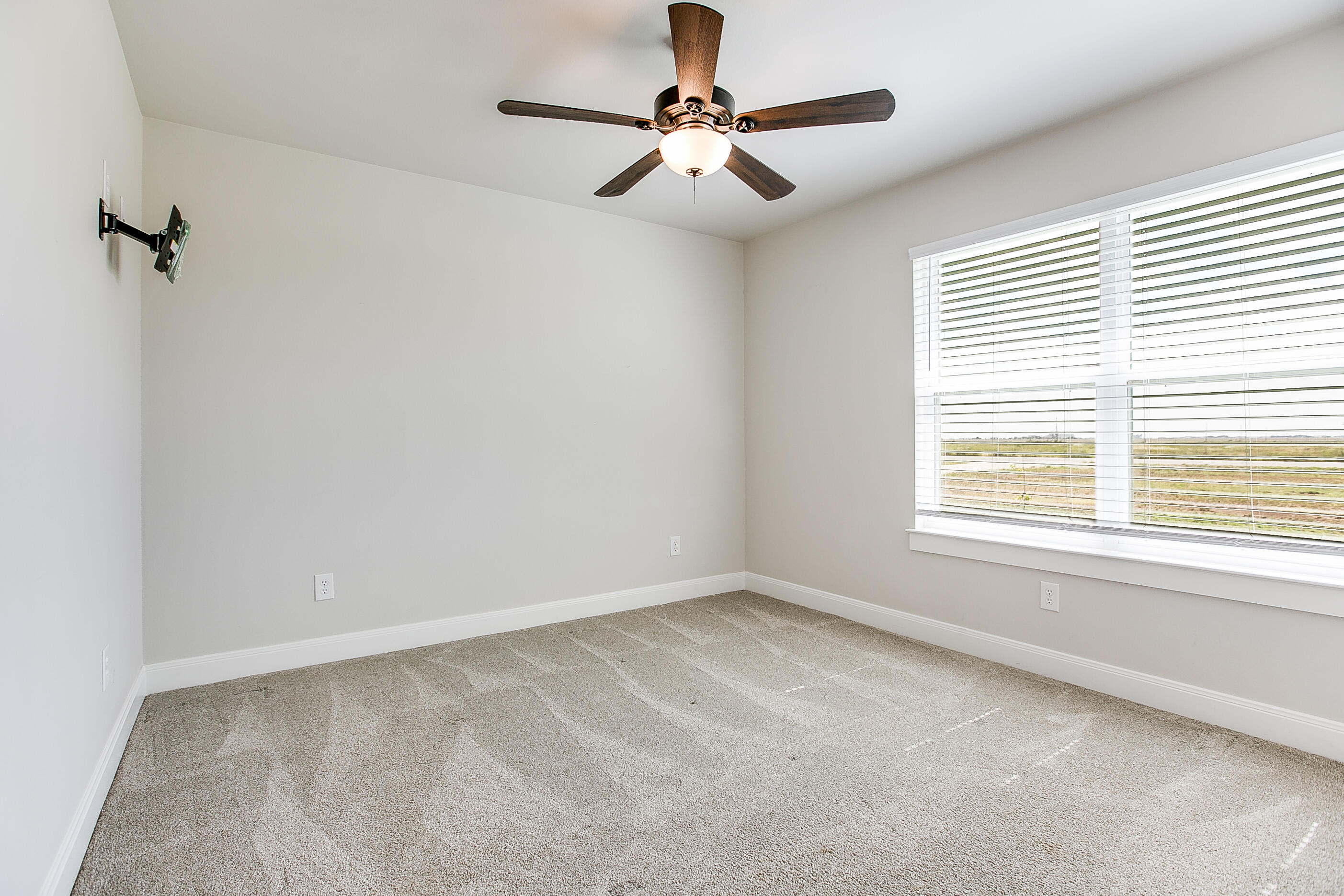 7883 Becca Road Property Photo 36