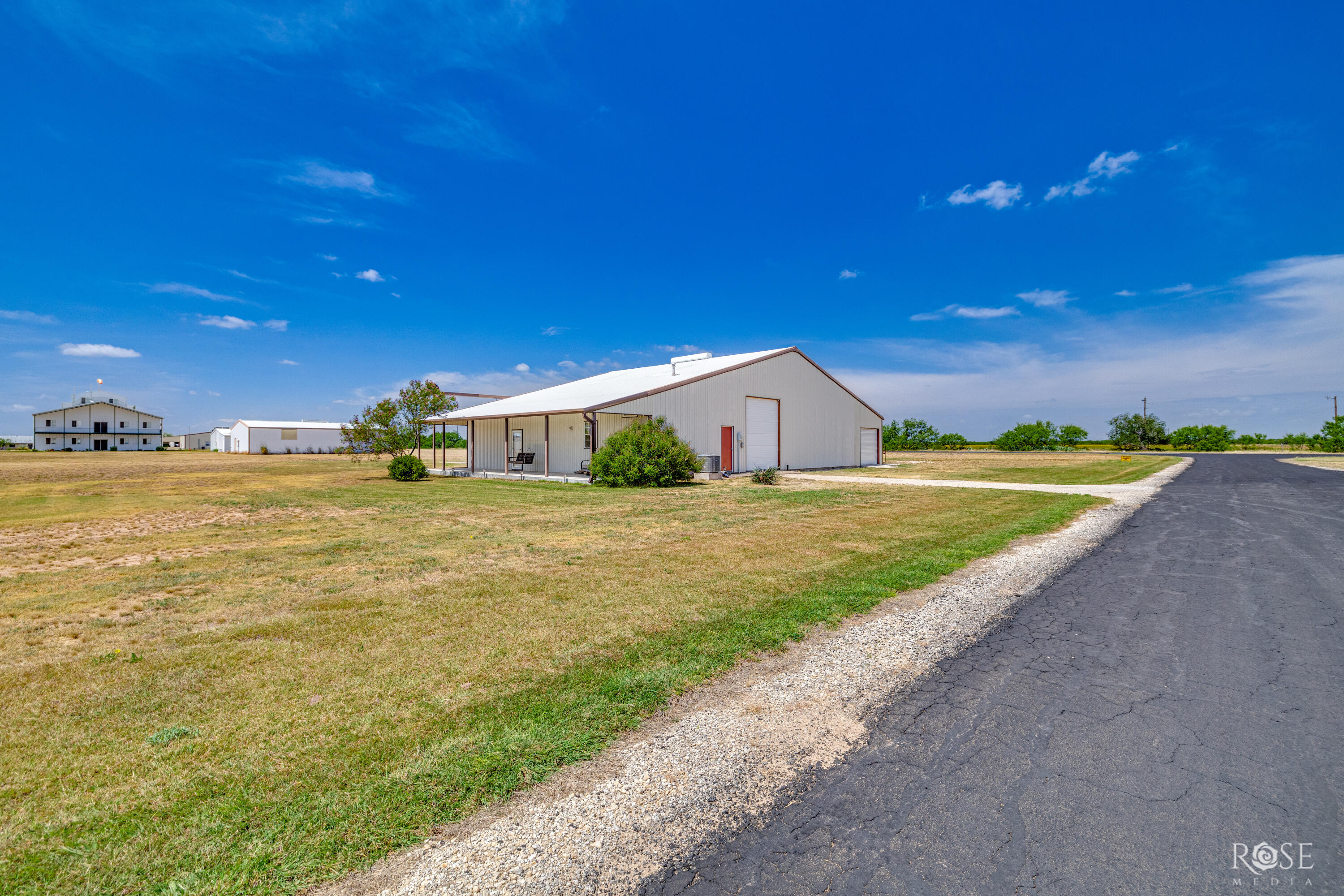 8655 Ducote Airpark Drive Property Photo 29