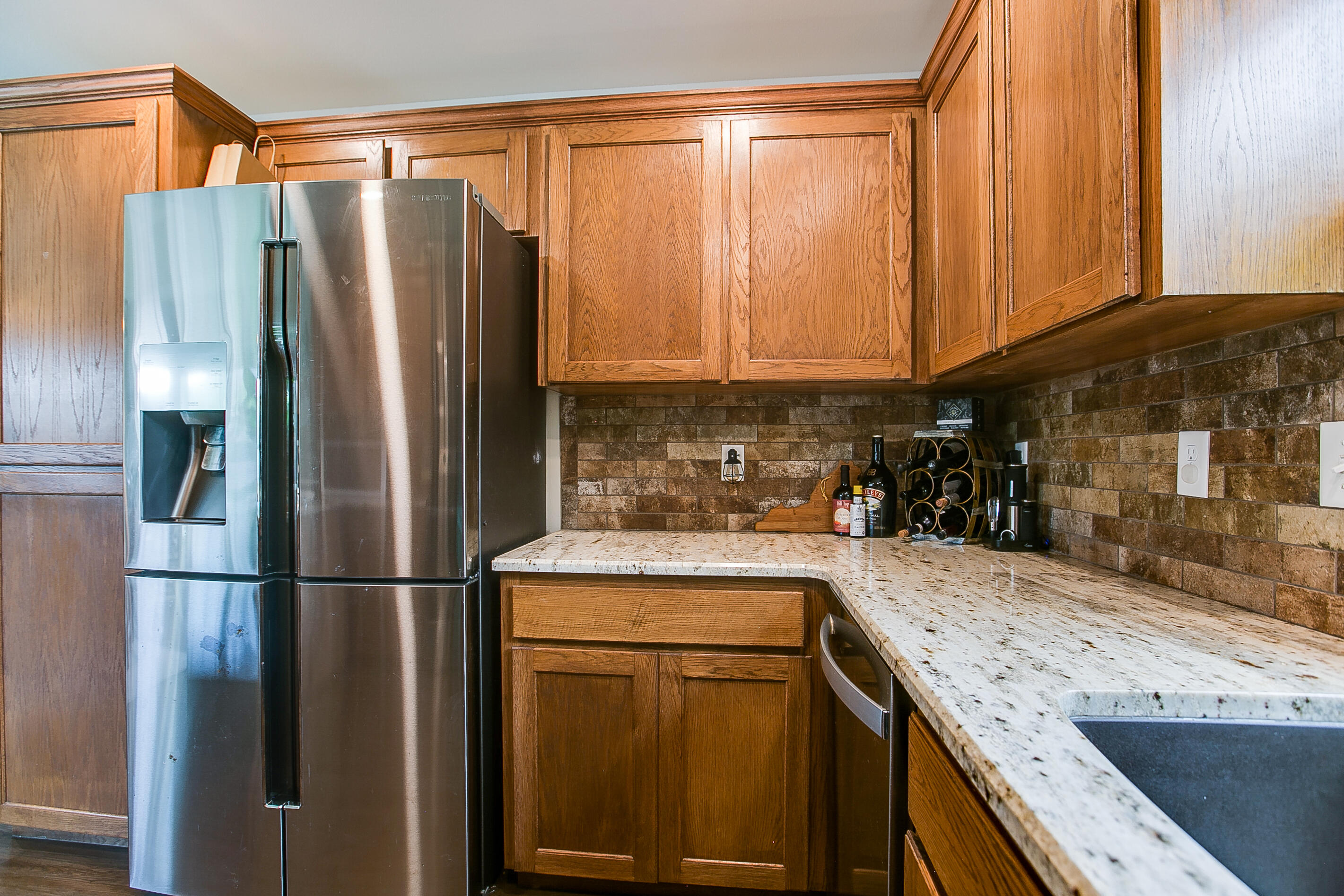 5022 Red Oak Lane Property Photo 14