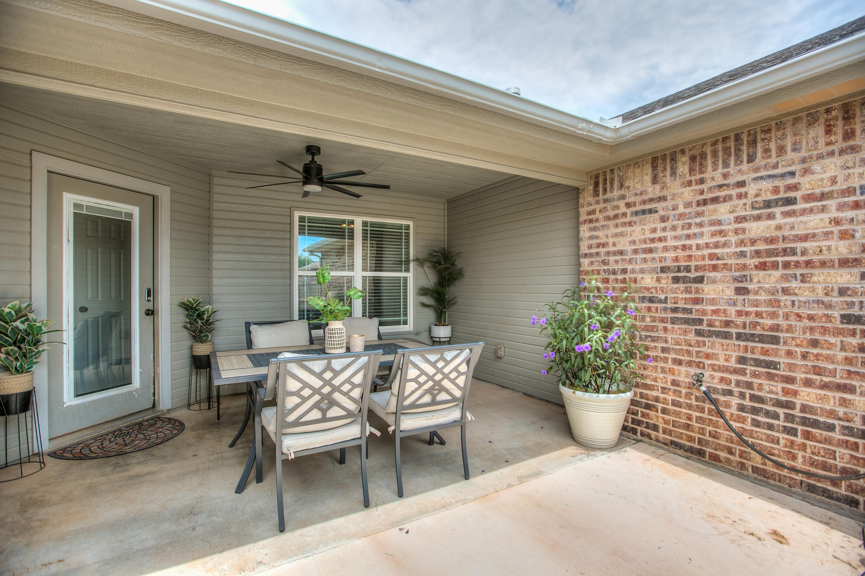 5022 Red Oak Lane Property Photo 28