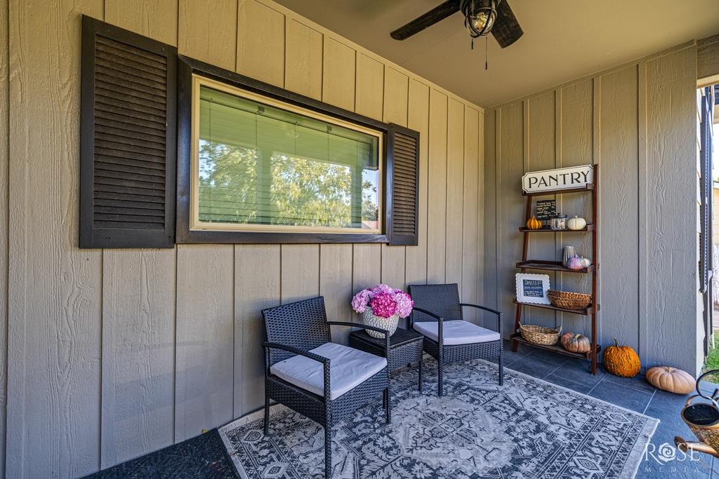 1022 N Jefferson Street Property Photo 6