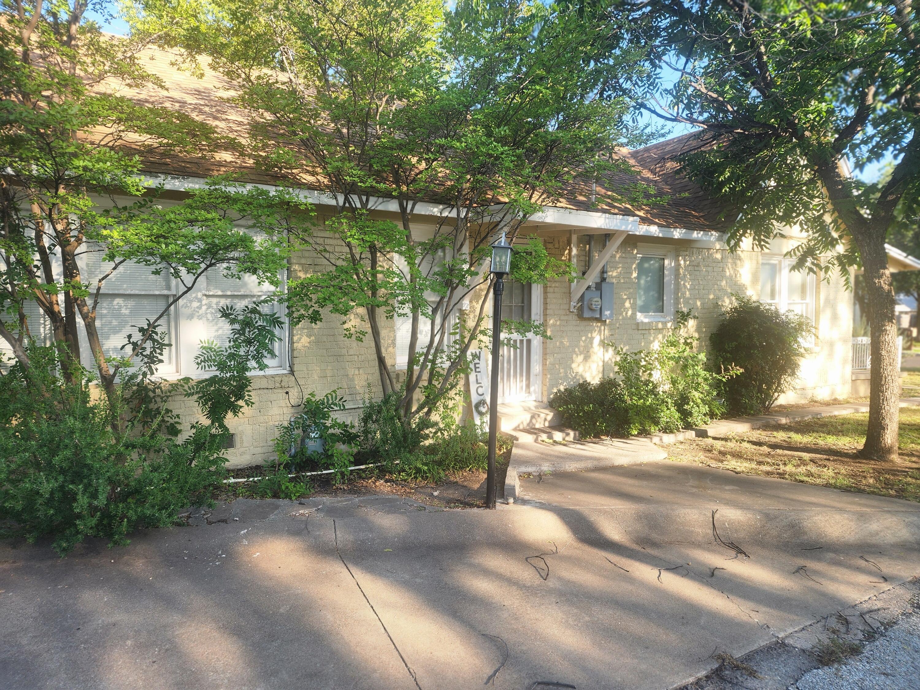 1817 W Avenue J Property Photo 17
