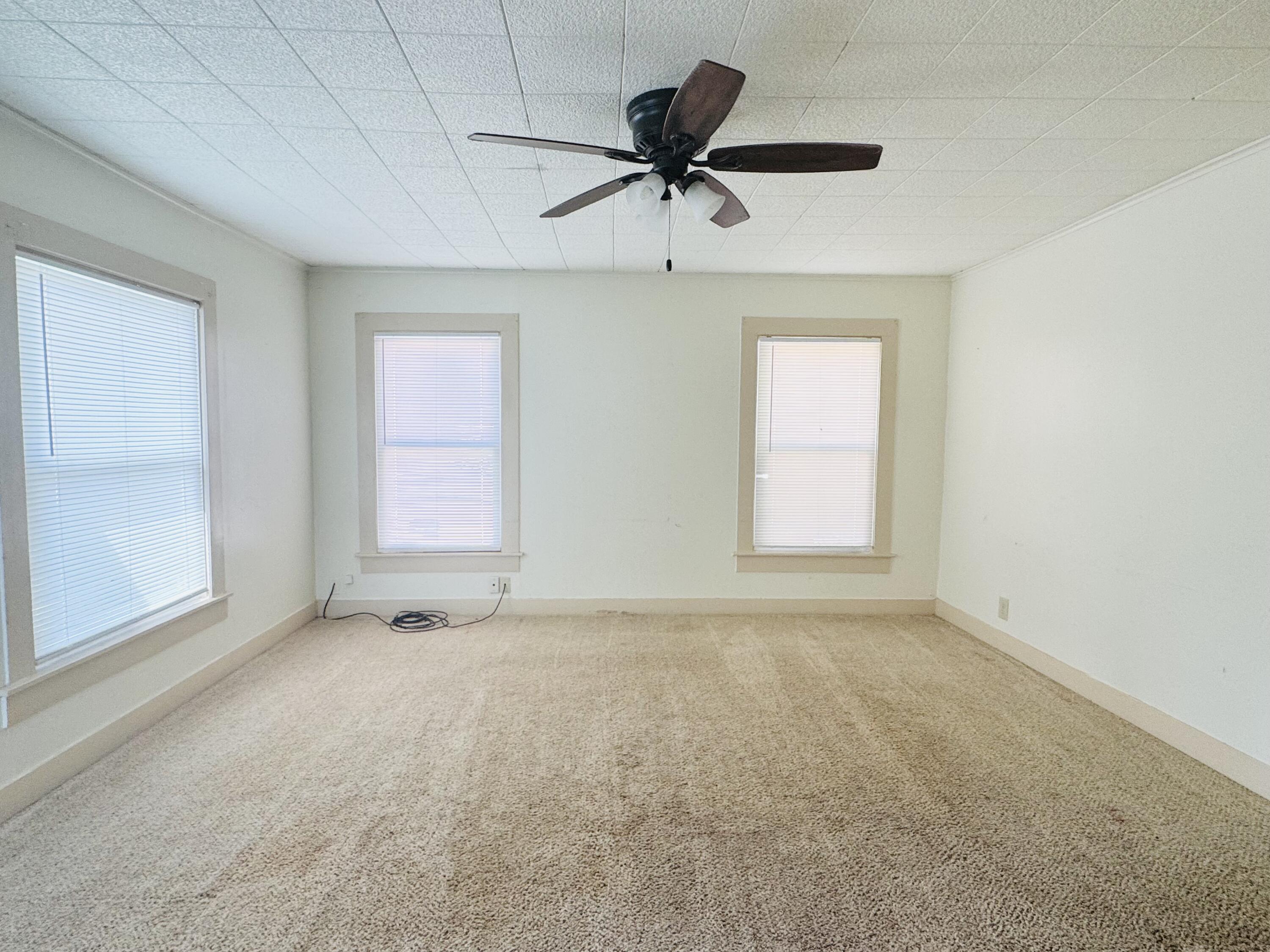 1510 E Harris Avenue Property Photo 10