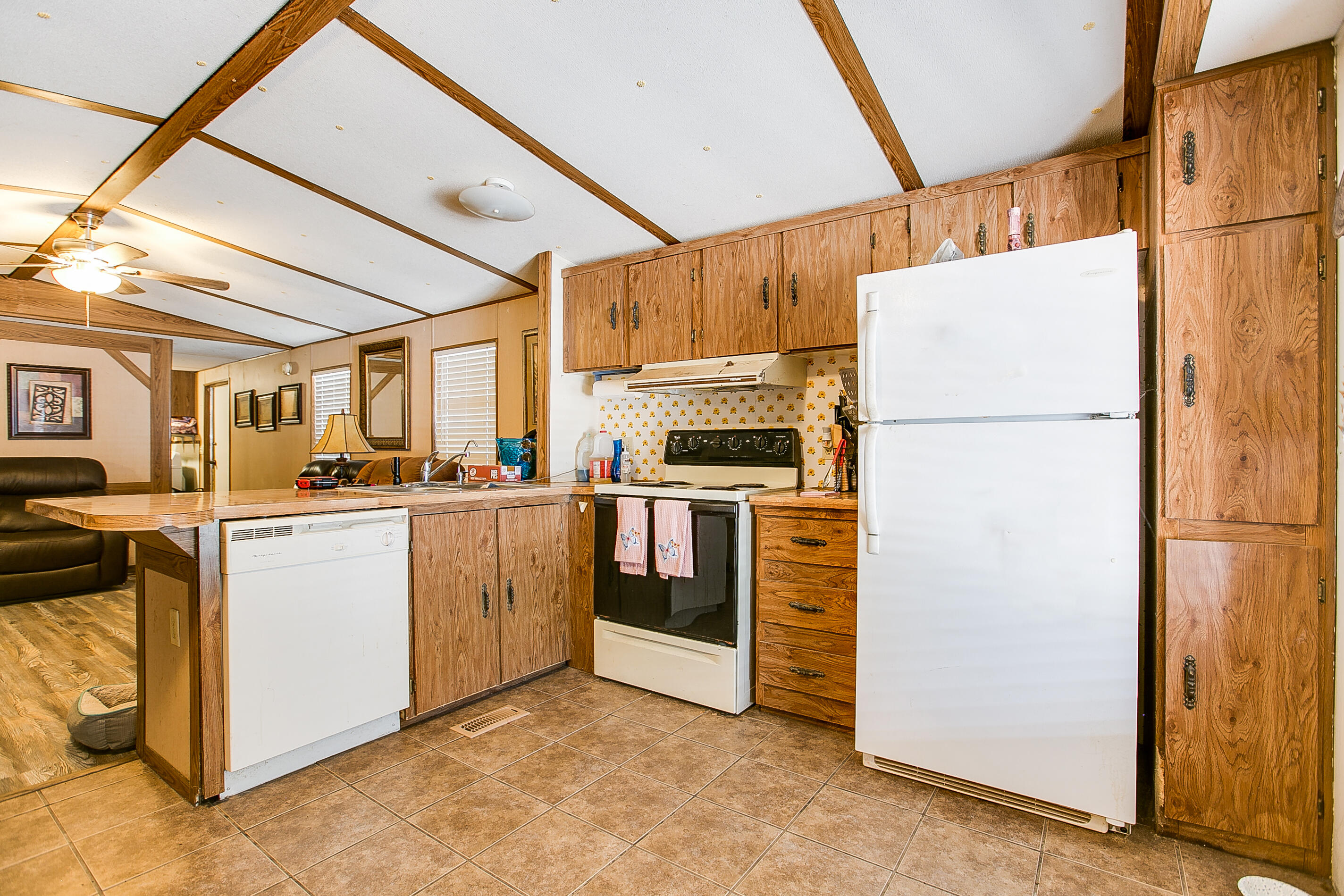 143 Sweet Road Property Photo 7