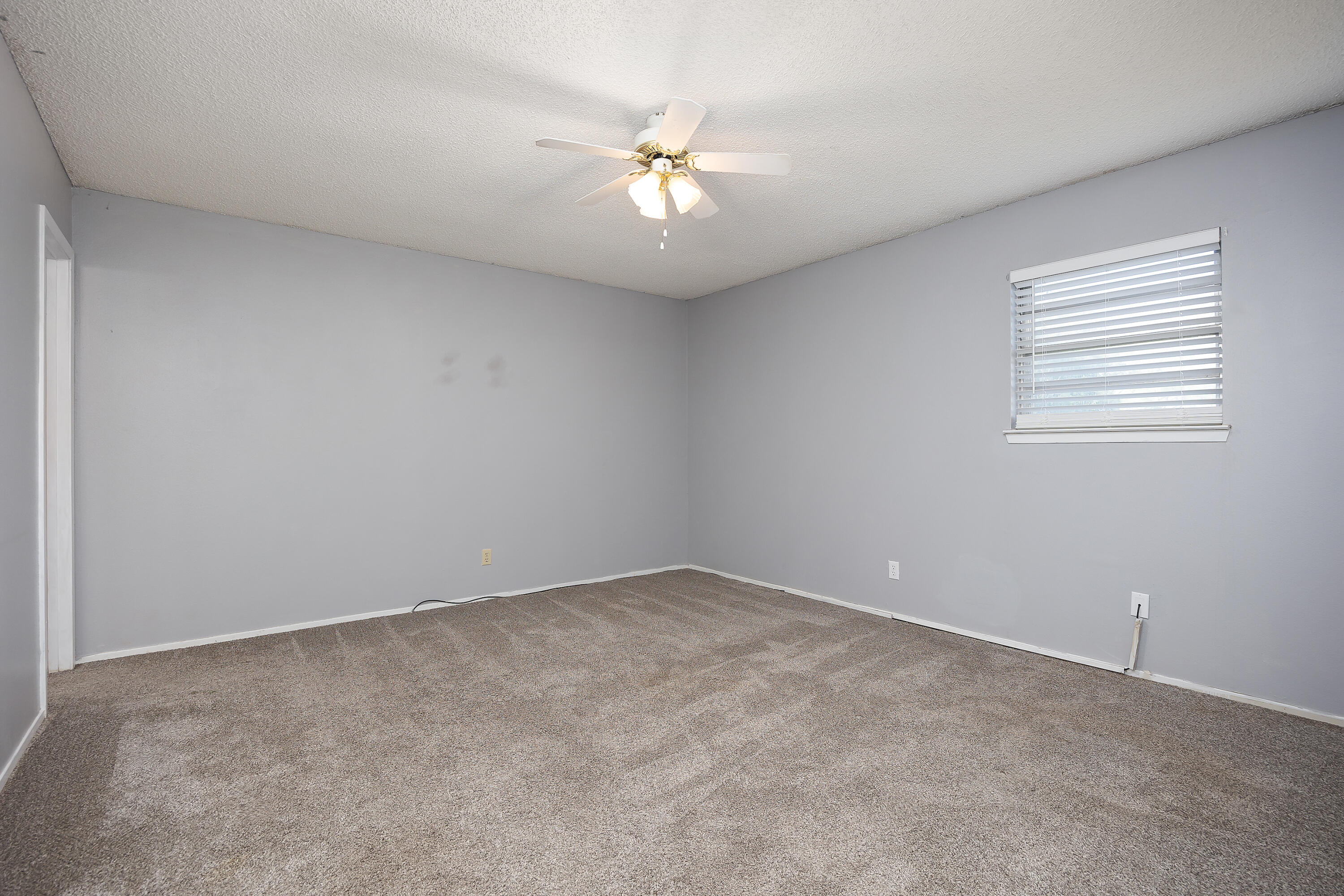 144 Stoneham Street Property Photo 11