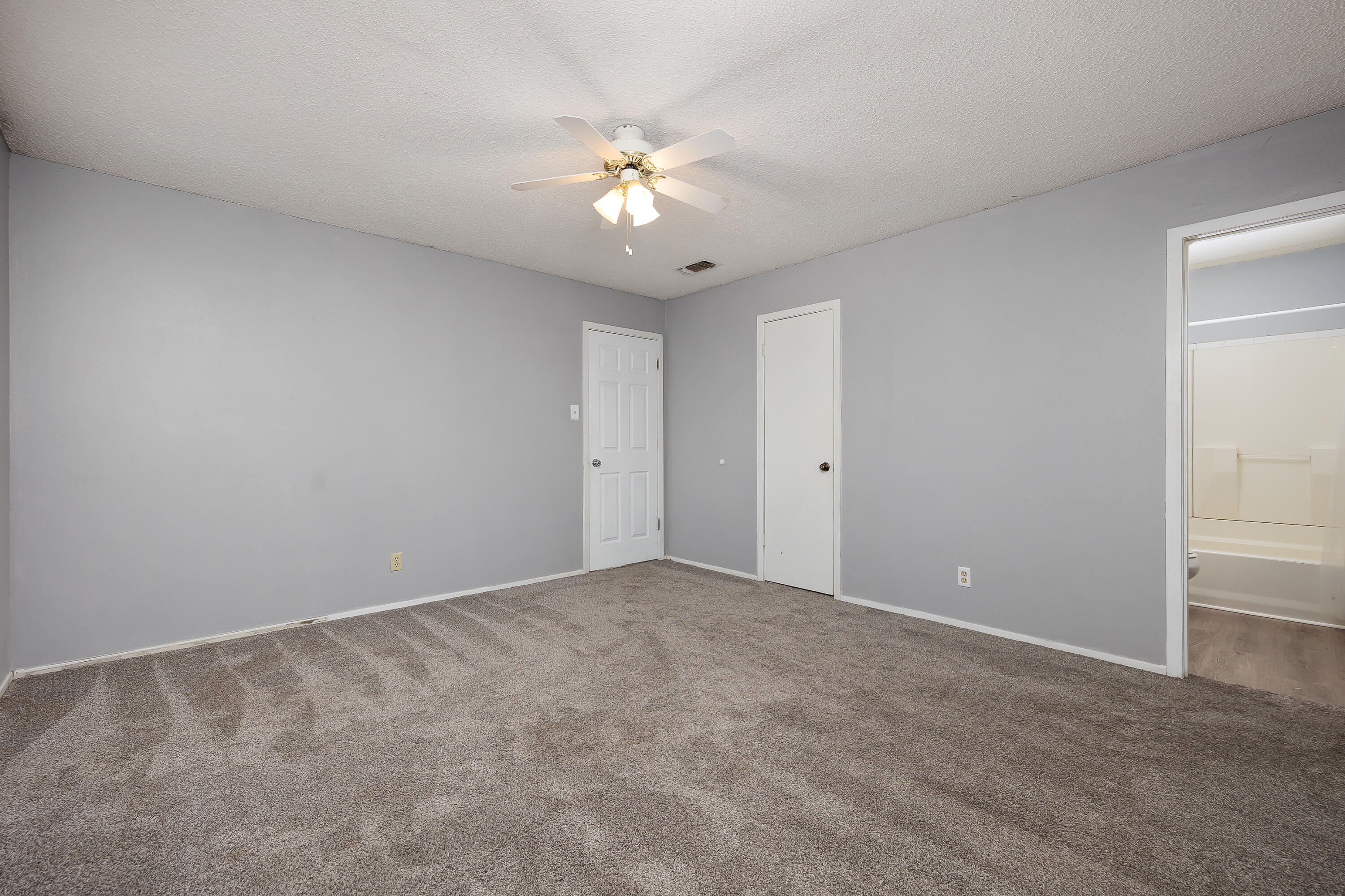 144 Stoneham Street Property Photo 12