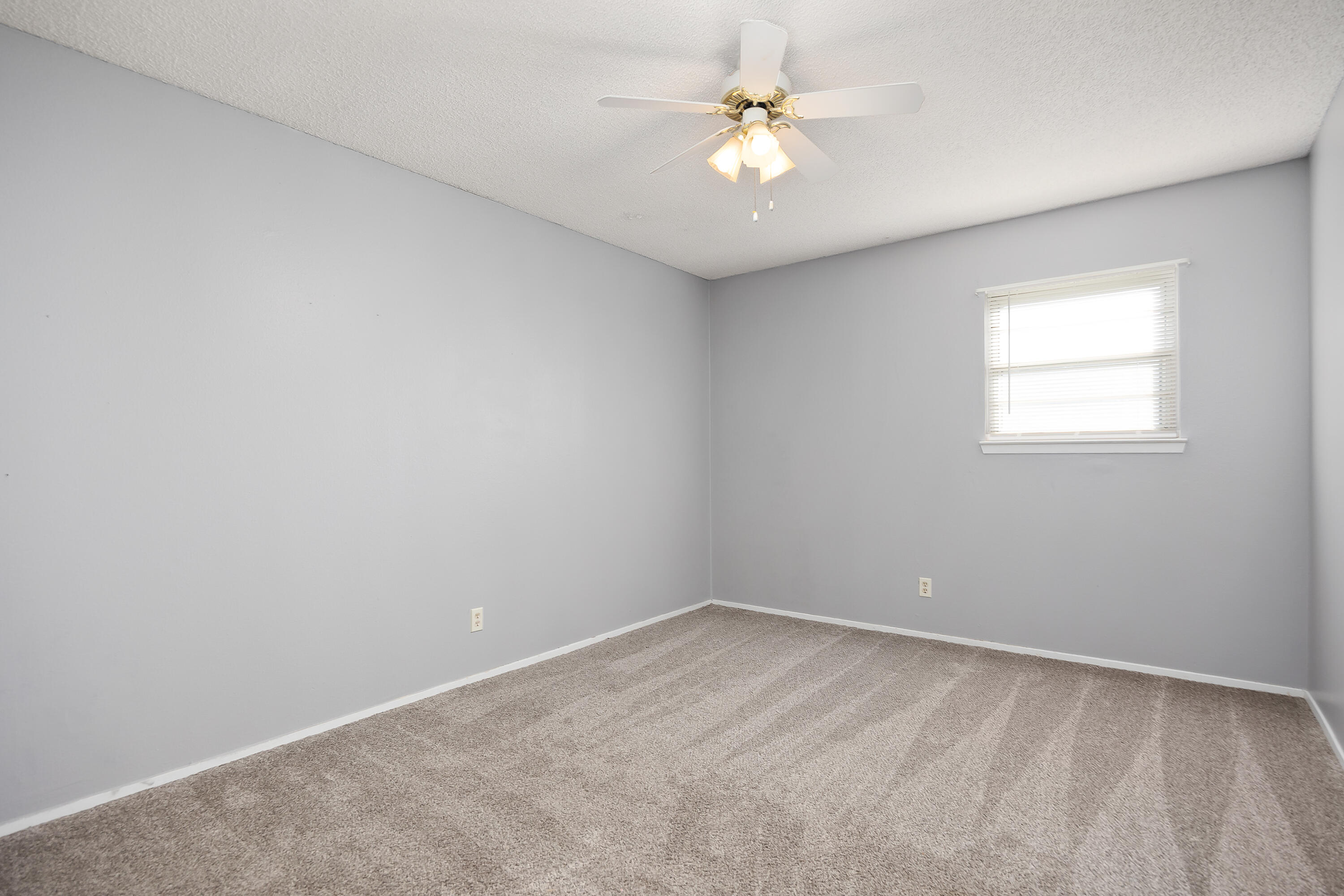 144 Stoneham Street Property Photo 14