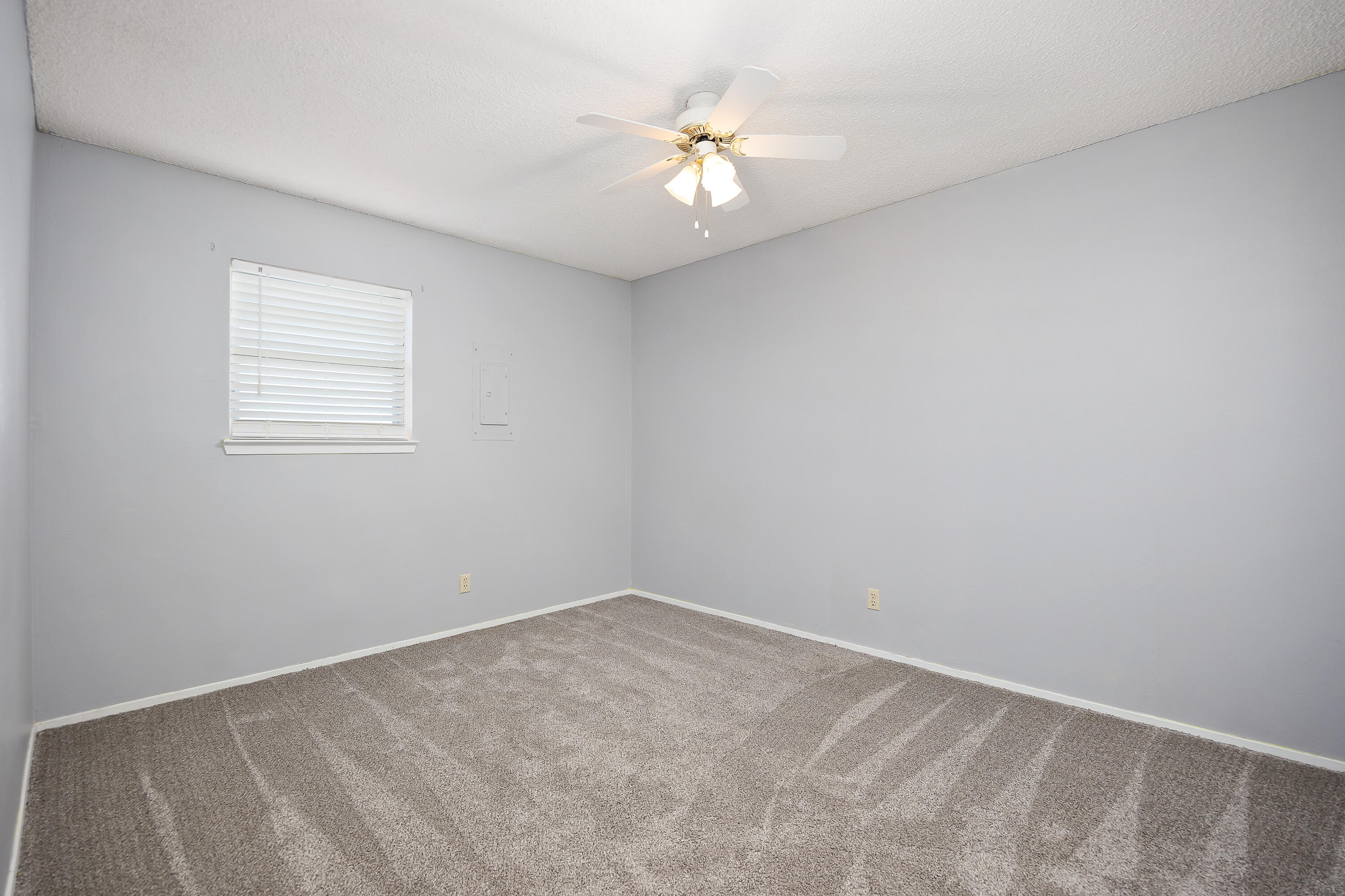144 Stoneham Street Property Photo 15