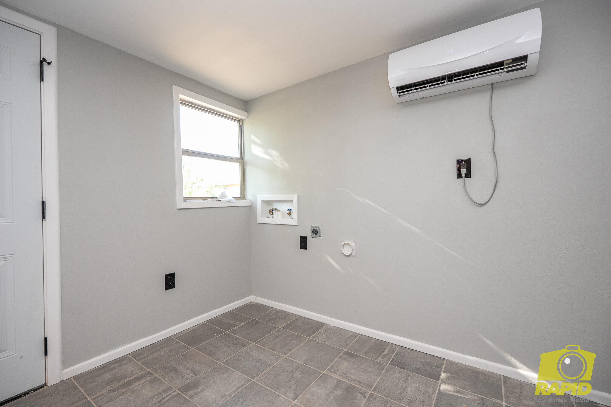 1104 Clairmont Street Property Photo 21