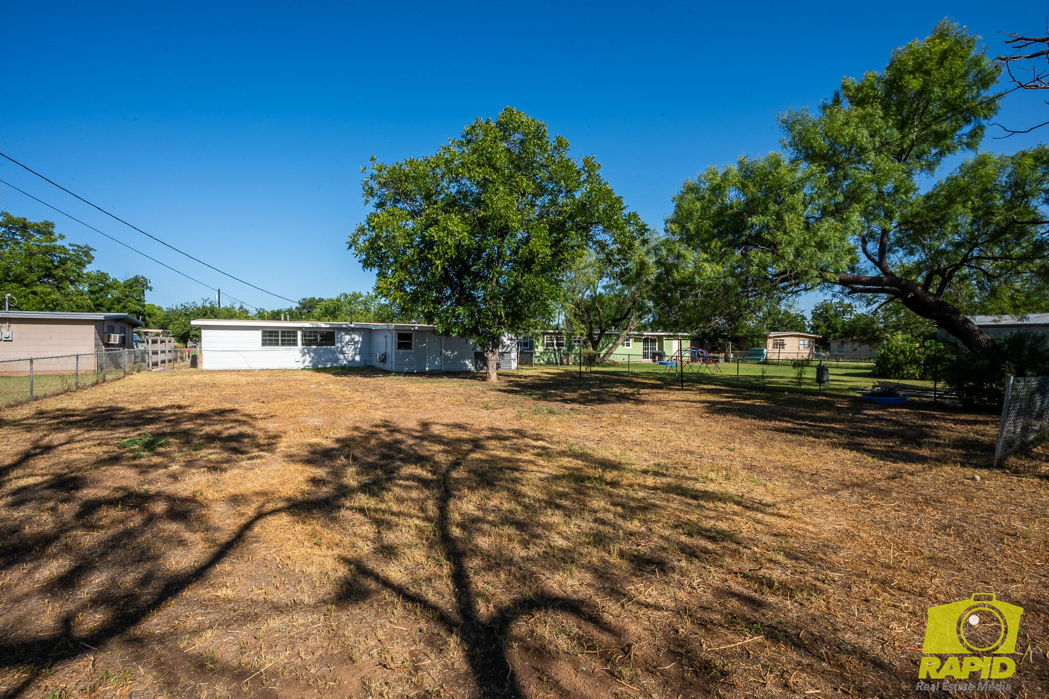 1104 Clairmont Street Property Photo 24