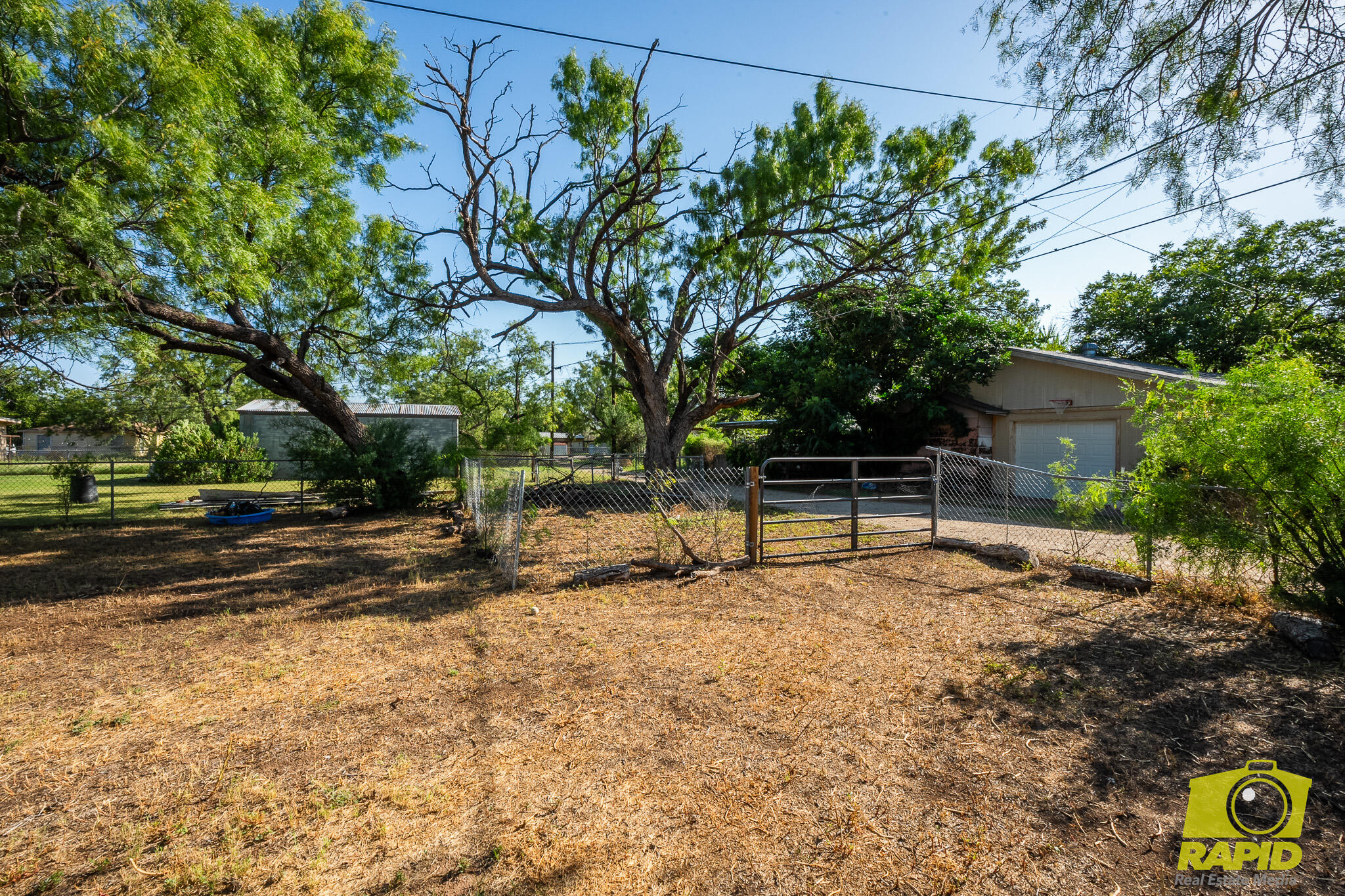 1104 Clairmont Street Property Photo 25