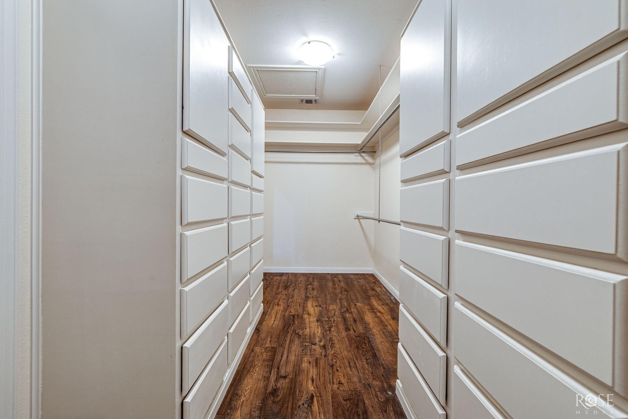 1617 Stonebridge Drive Property Photo 30