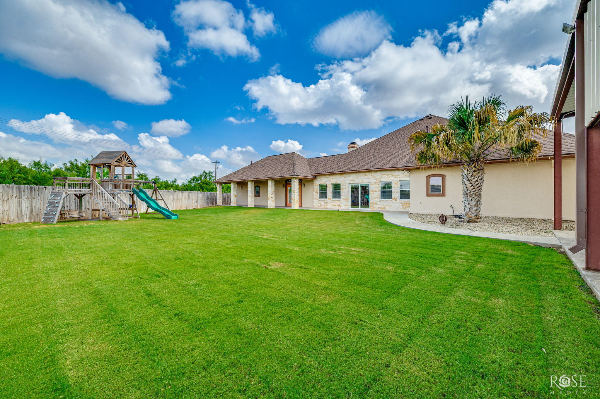 1617 Stonebridge Drive Property Photo 48