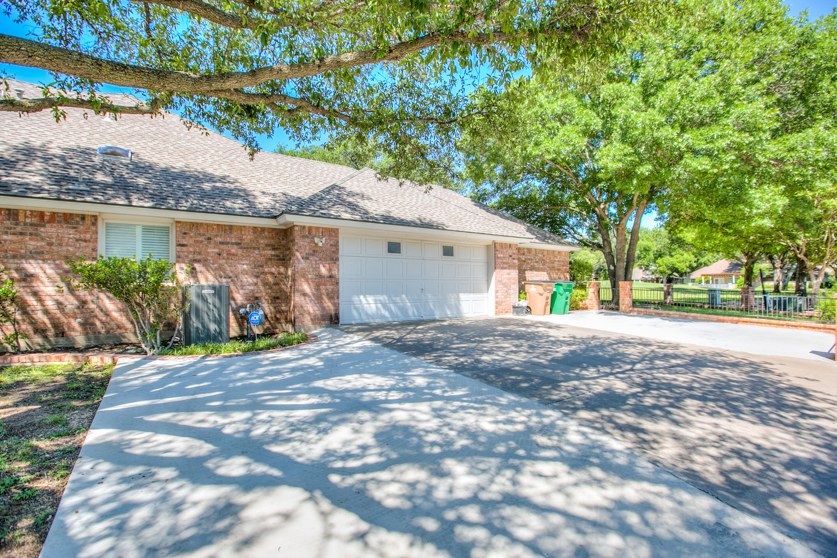 5301 Beverly Drive Property Photo 43