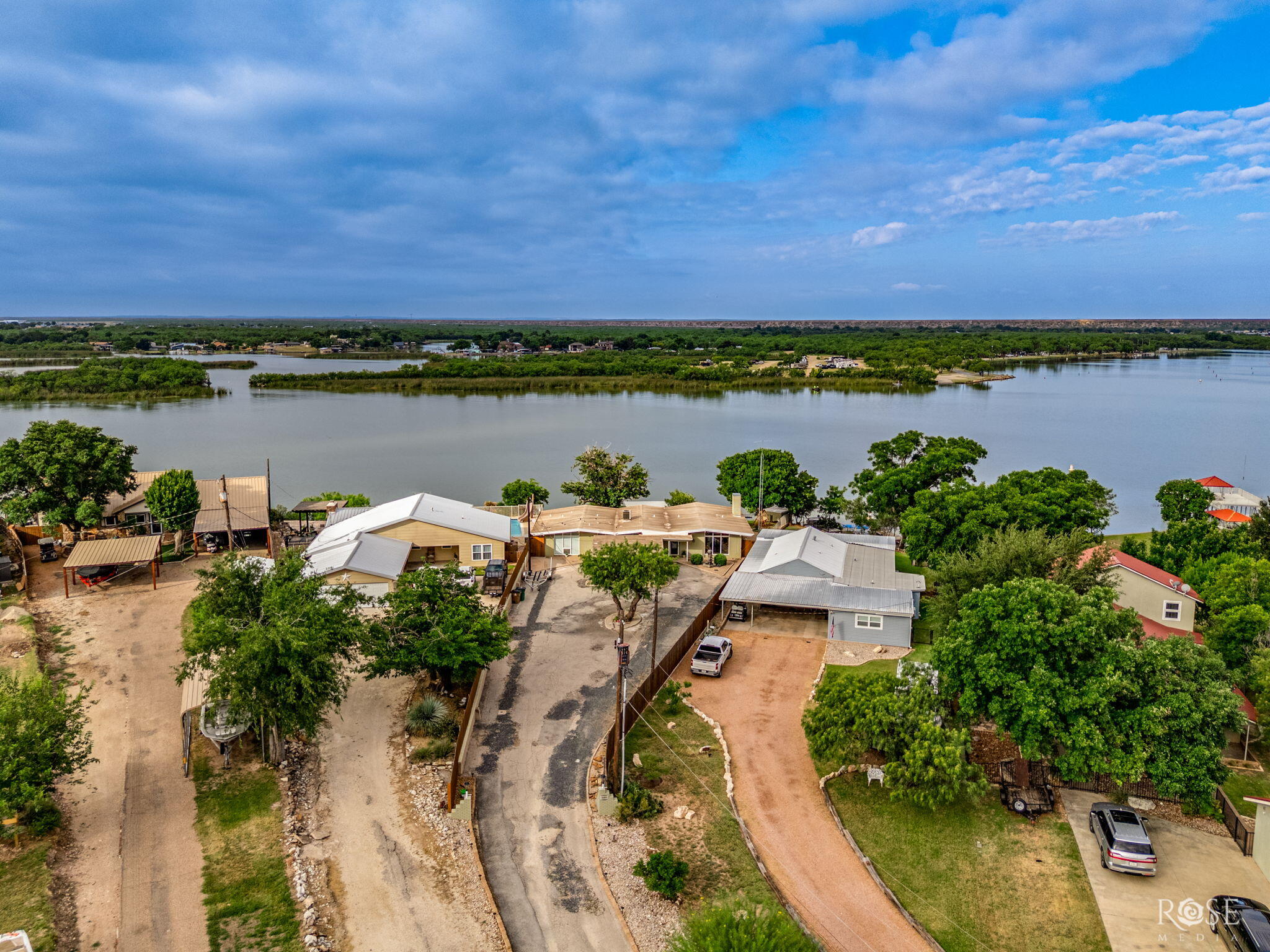 3005 Red Bluff Circle Property Photo 3