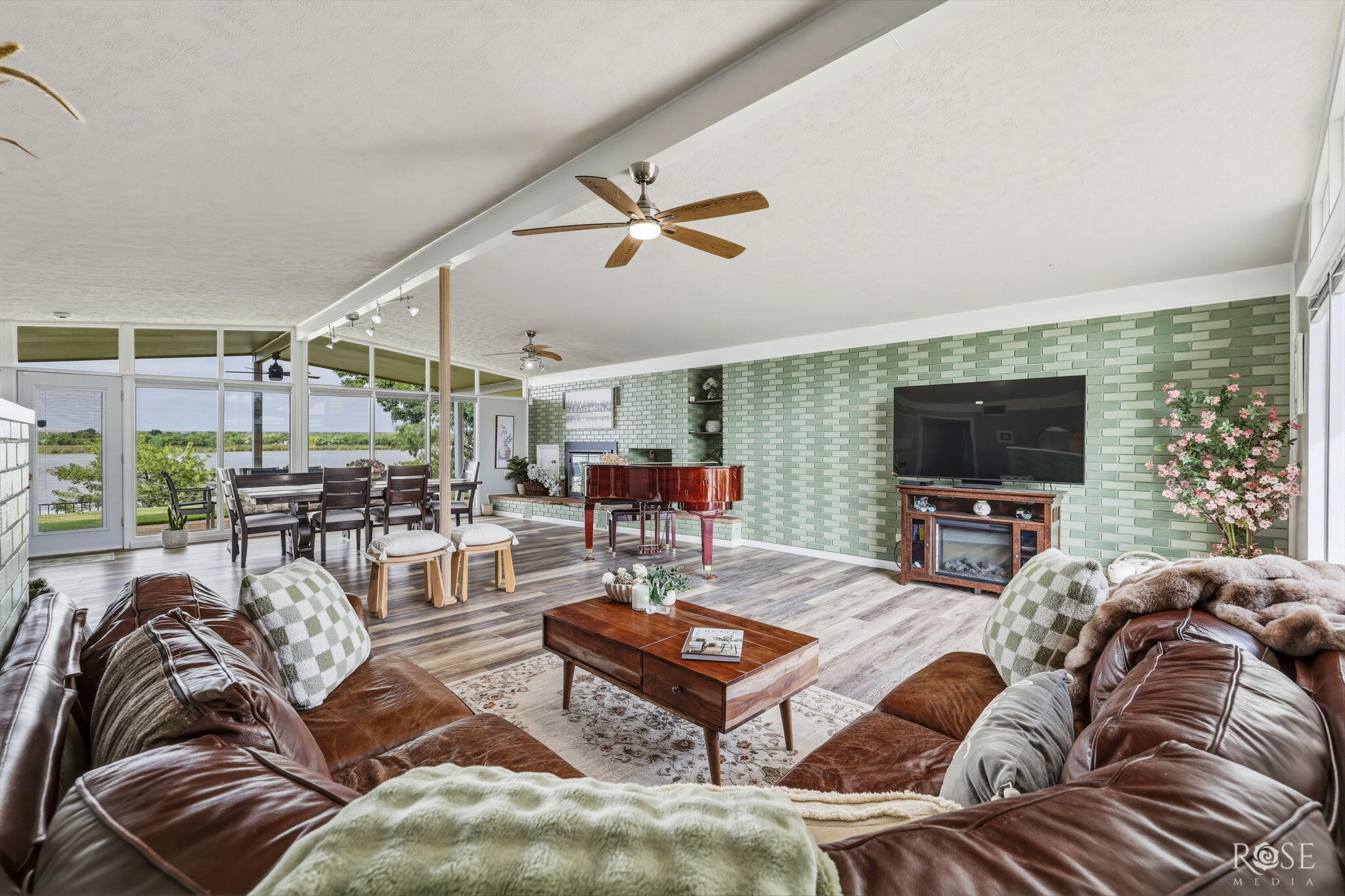 3005 Red Bluff Circle Property Photo 12