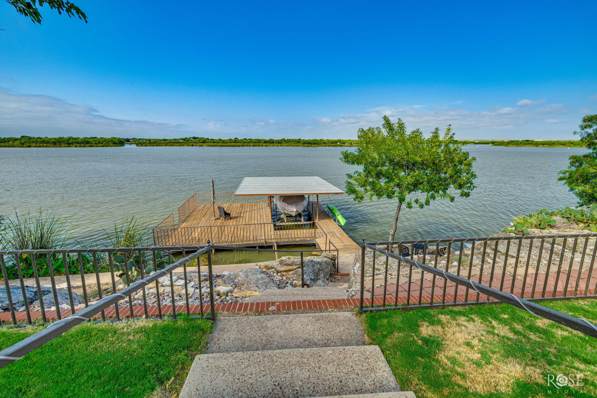 3005 Red Bluff Circle Property Photo 42
