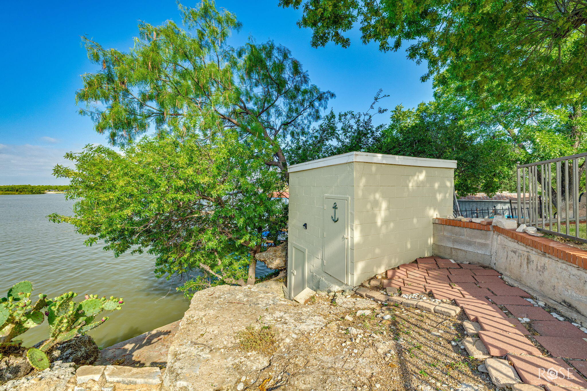 3005 Red Bluff Circle Property Photo 46