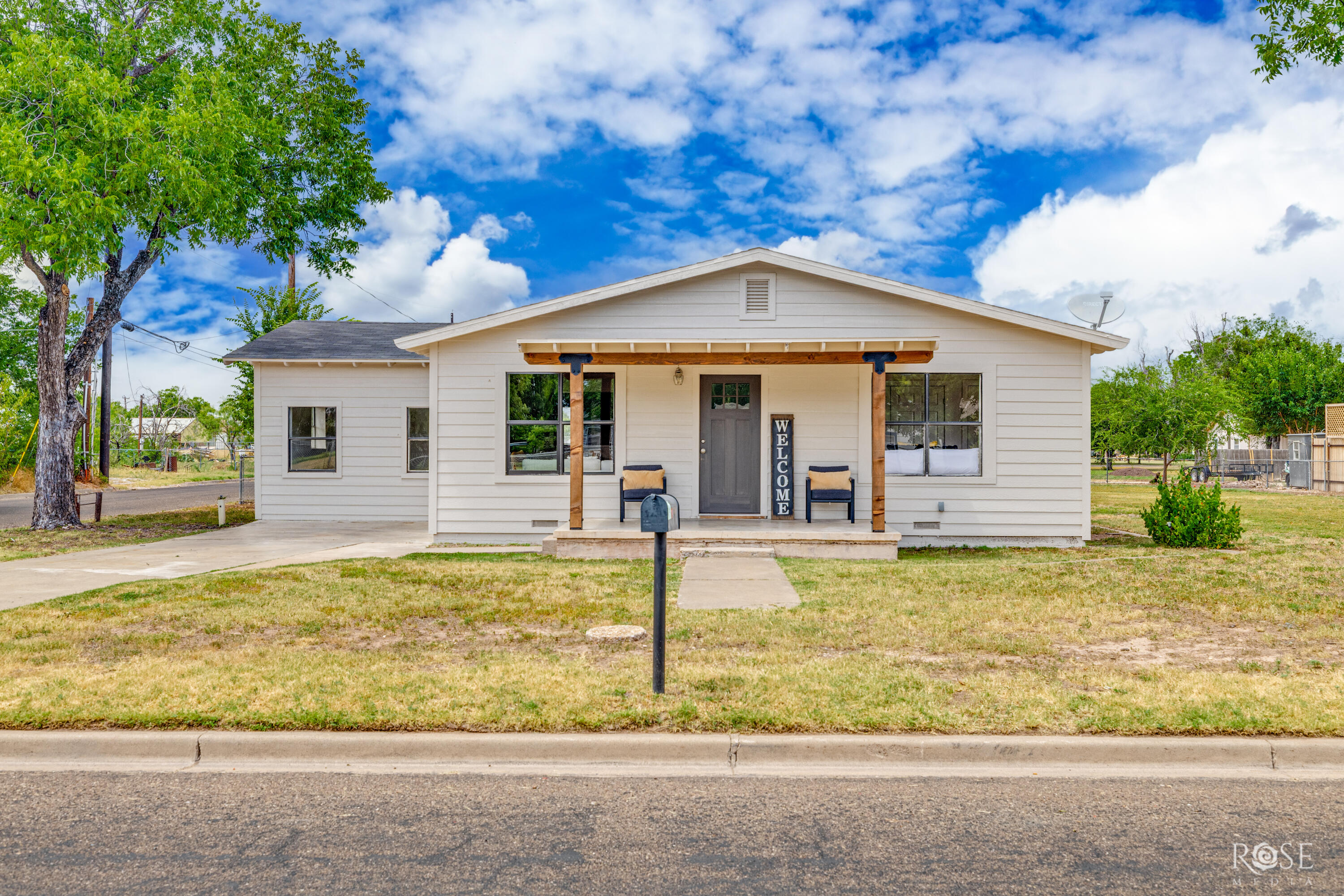204 E 37th Street