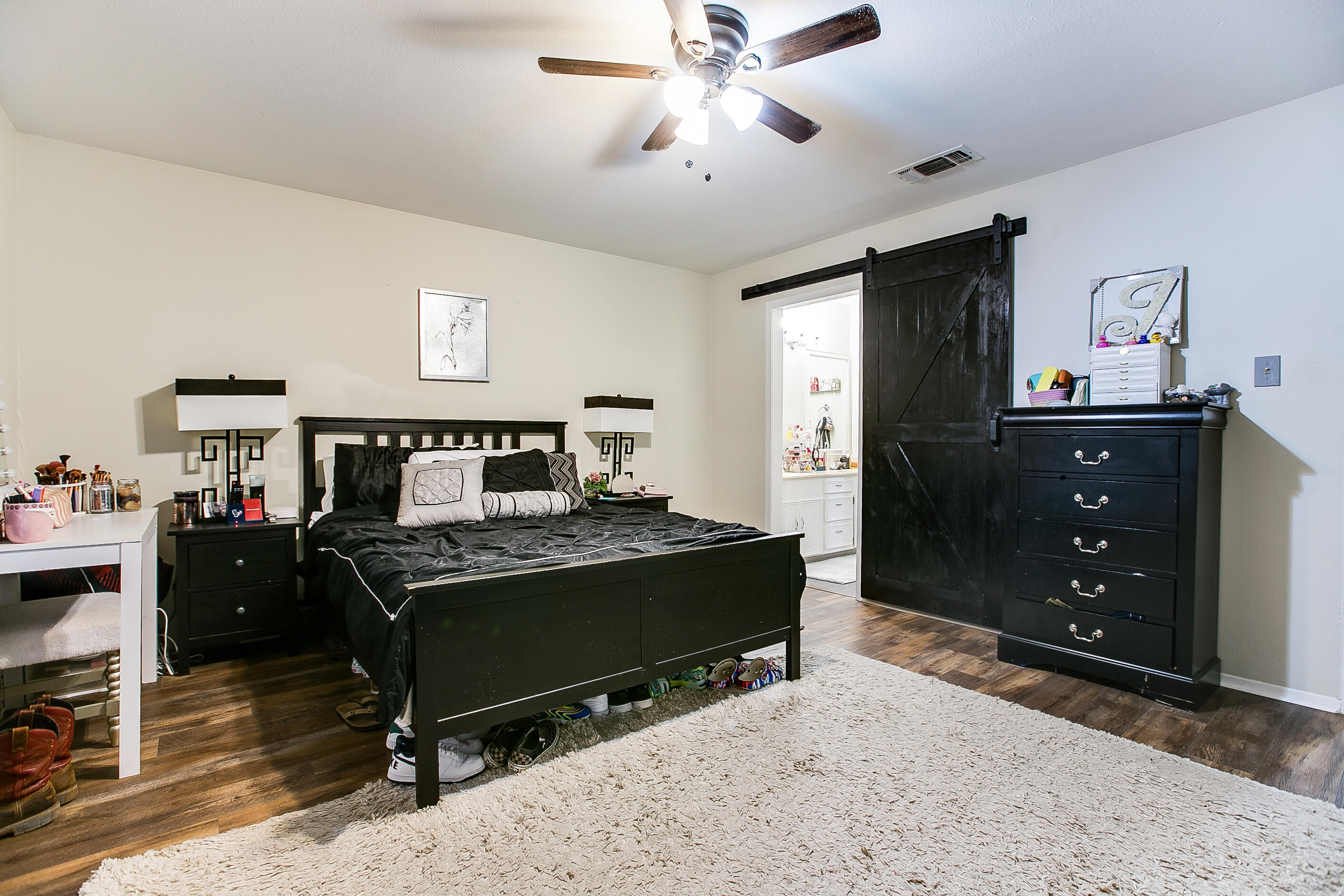 2802 Canyon Creek Drive Property Photo 20