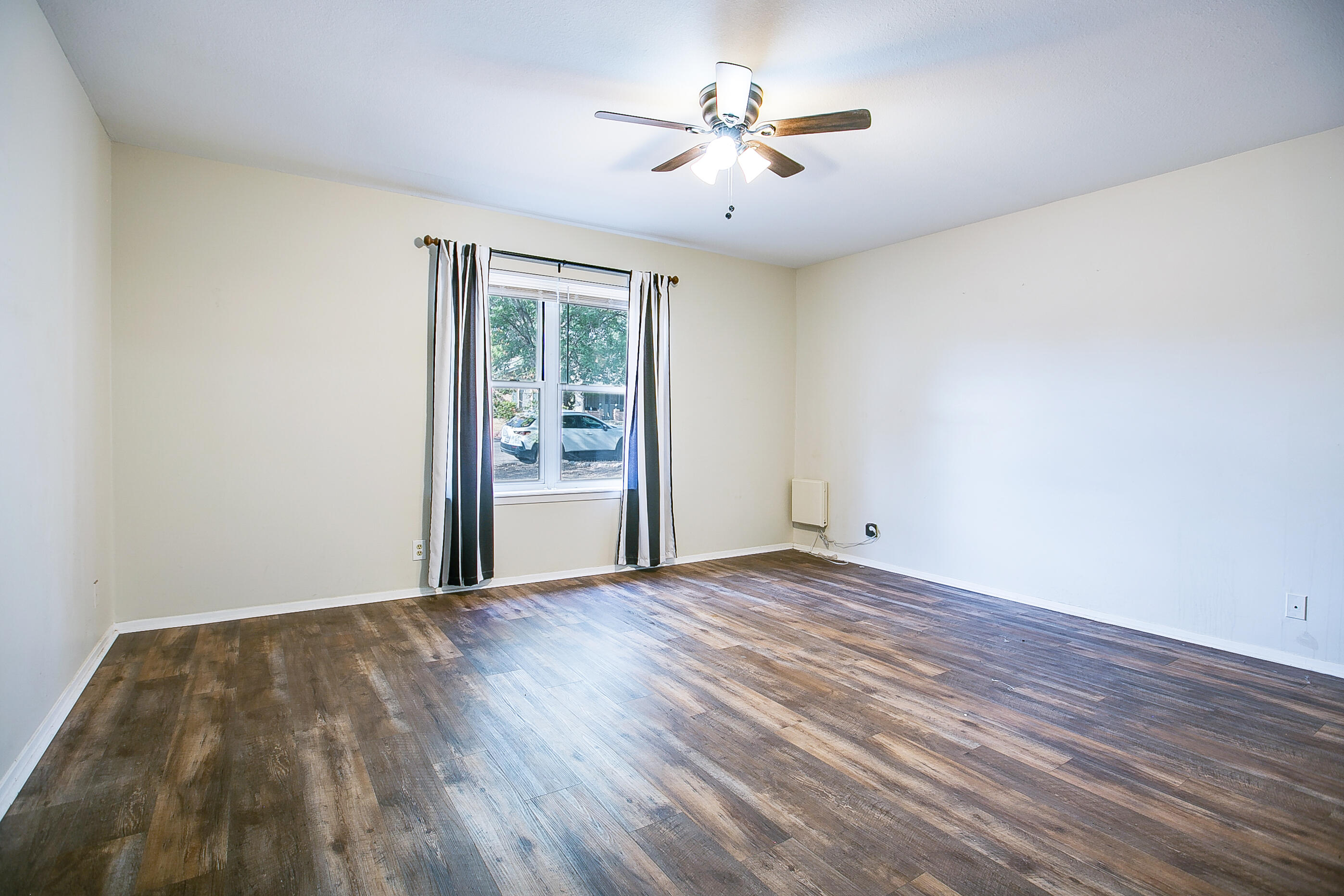 2802 Canyon Creek Drive Property Photo 25