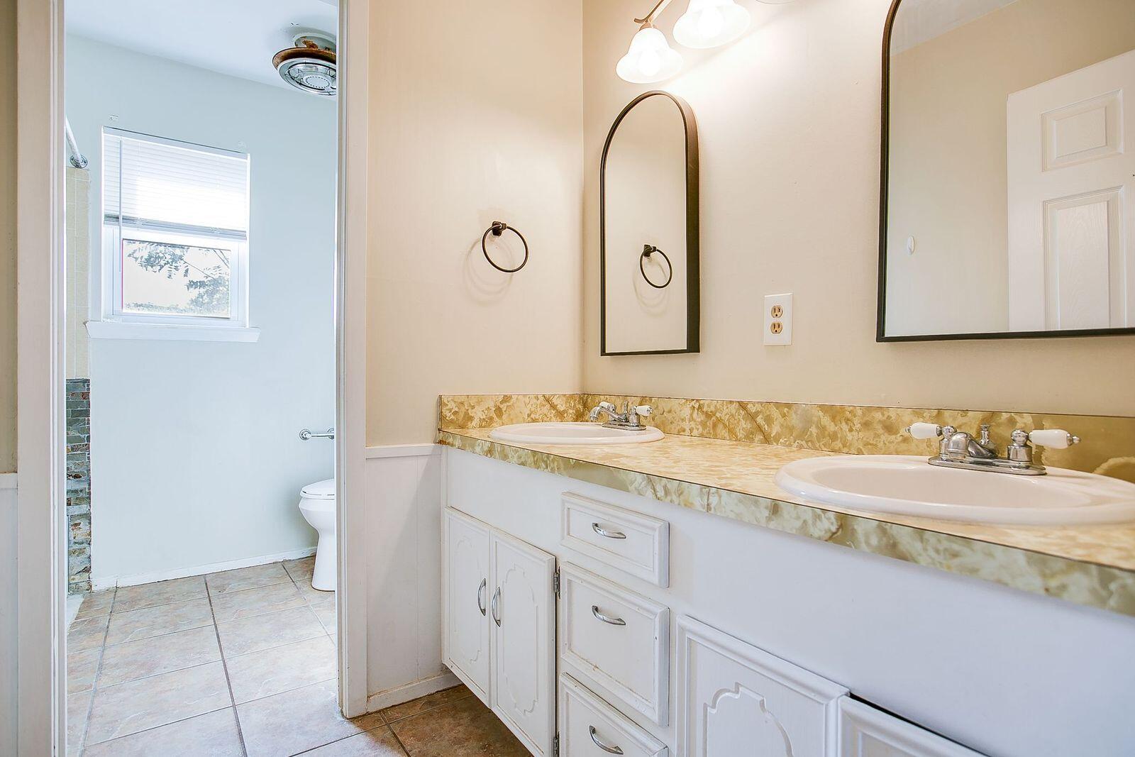 2802 Canyon Creek Drive Property Photo 30
