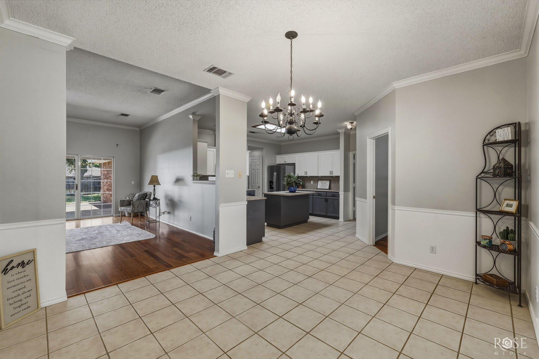 3513 Shadyhill Drive Property Photo 8