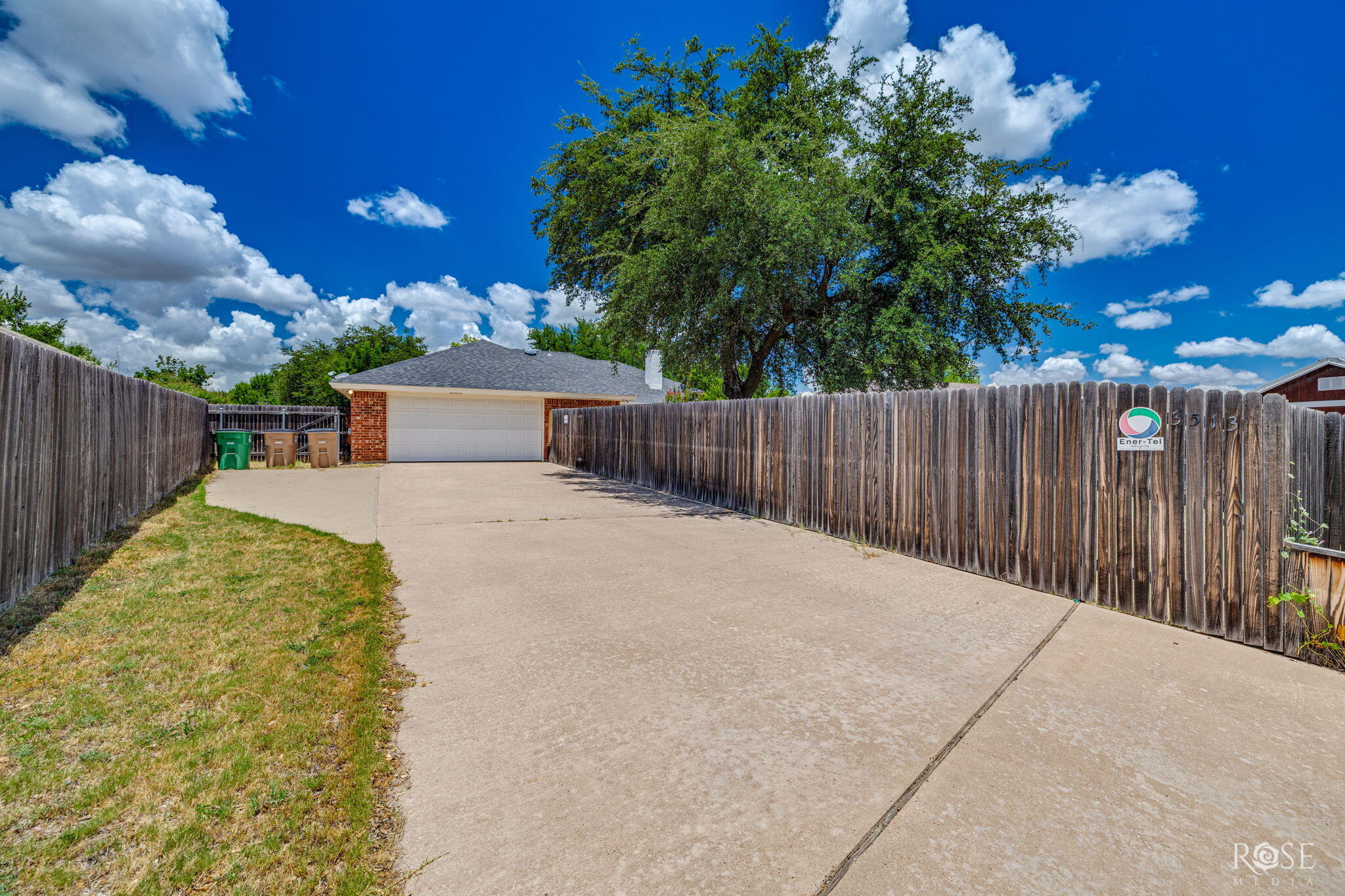 3513 Shadyhill Drive Property Photo 32