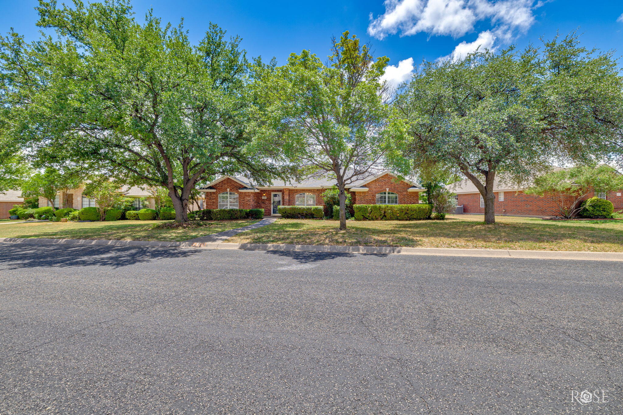 3513 Shadyhill Drive Property Photo 35