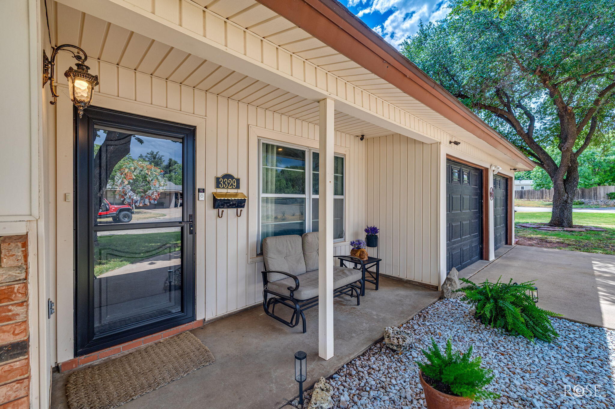 3329 Sac Avenue Property Photo 4