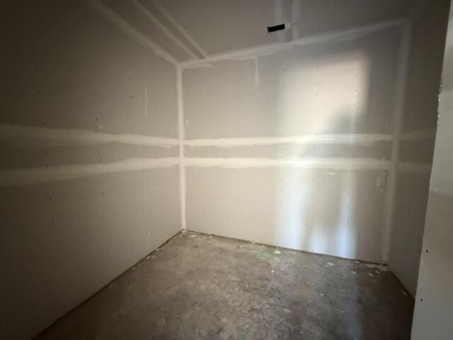 5511 Slayde Street Property Photo 10
