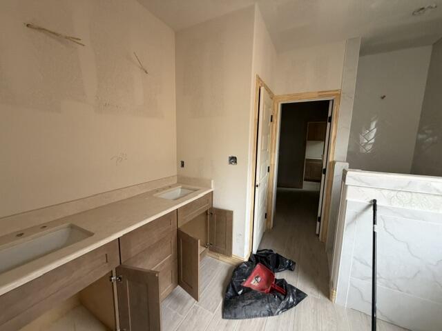 5511 Slayde Street Property Photo 12
