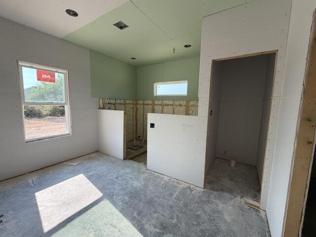5642 Slayde Street Property Photo 10