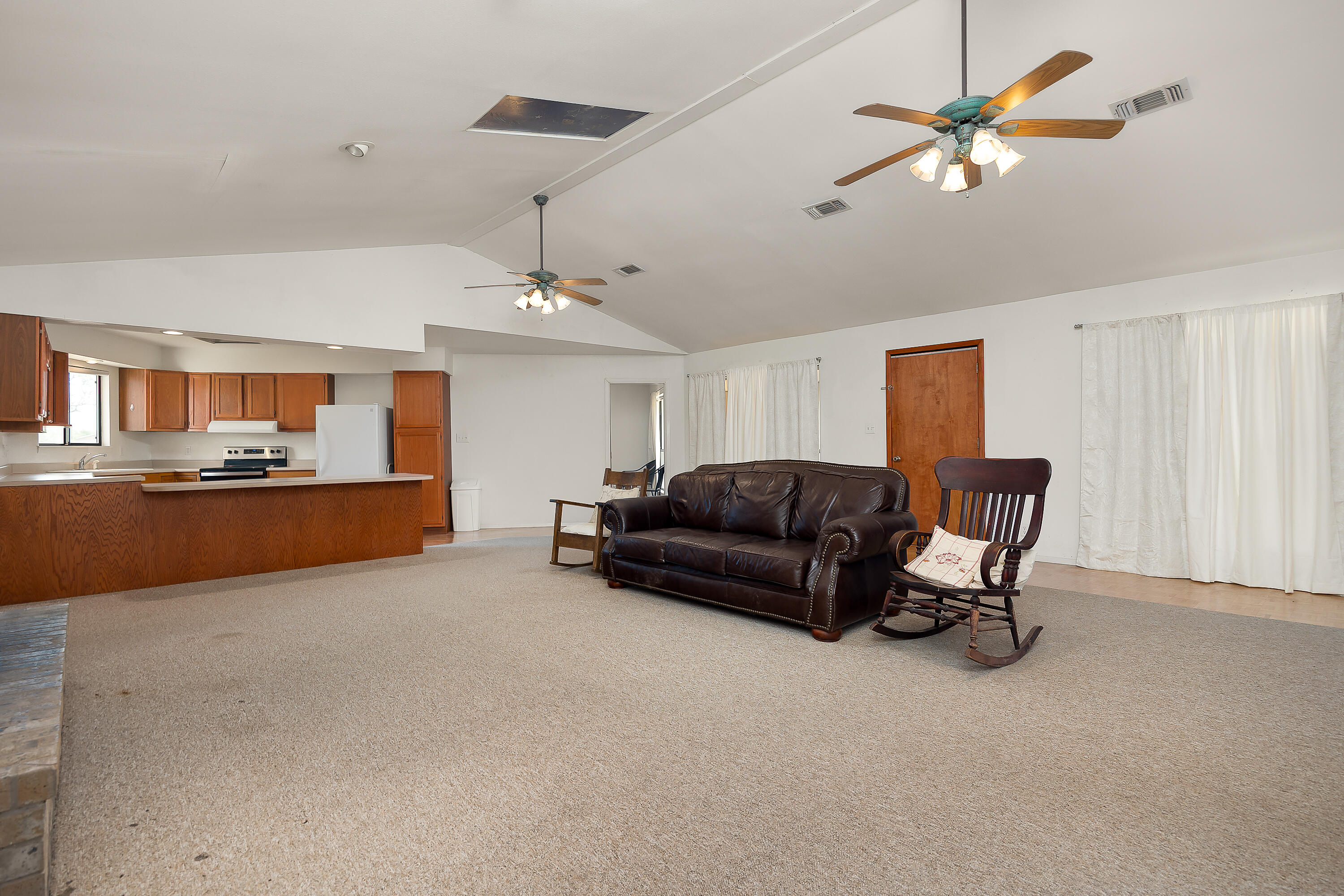 7719 County Road 6002 Property Photo 7