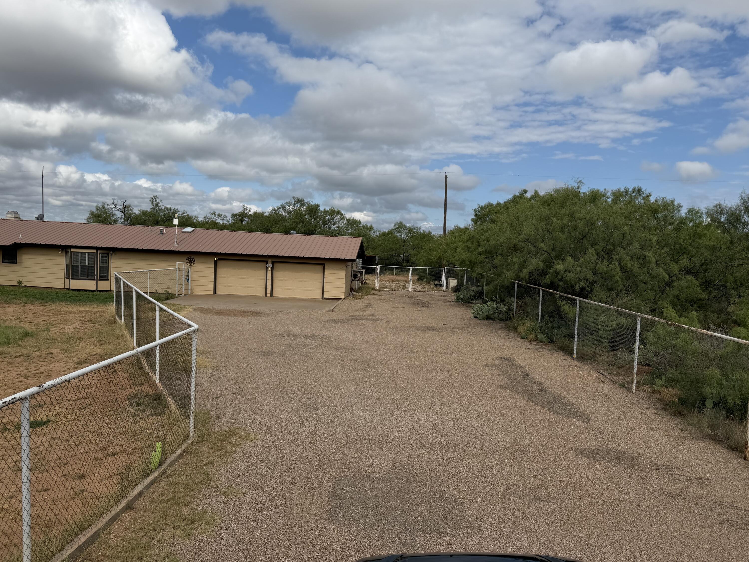 690 Sanco Road Property Photo 62