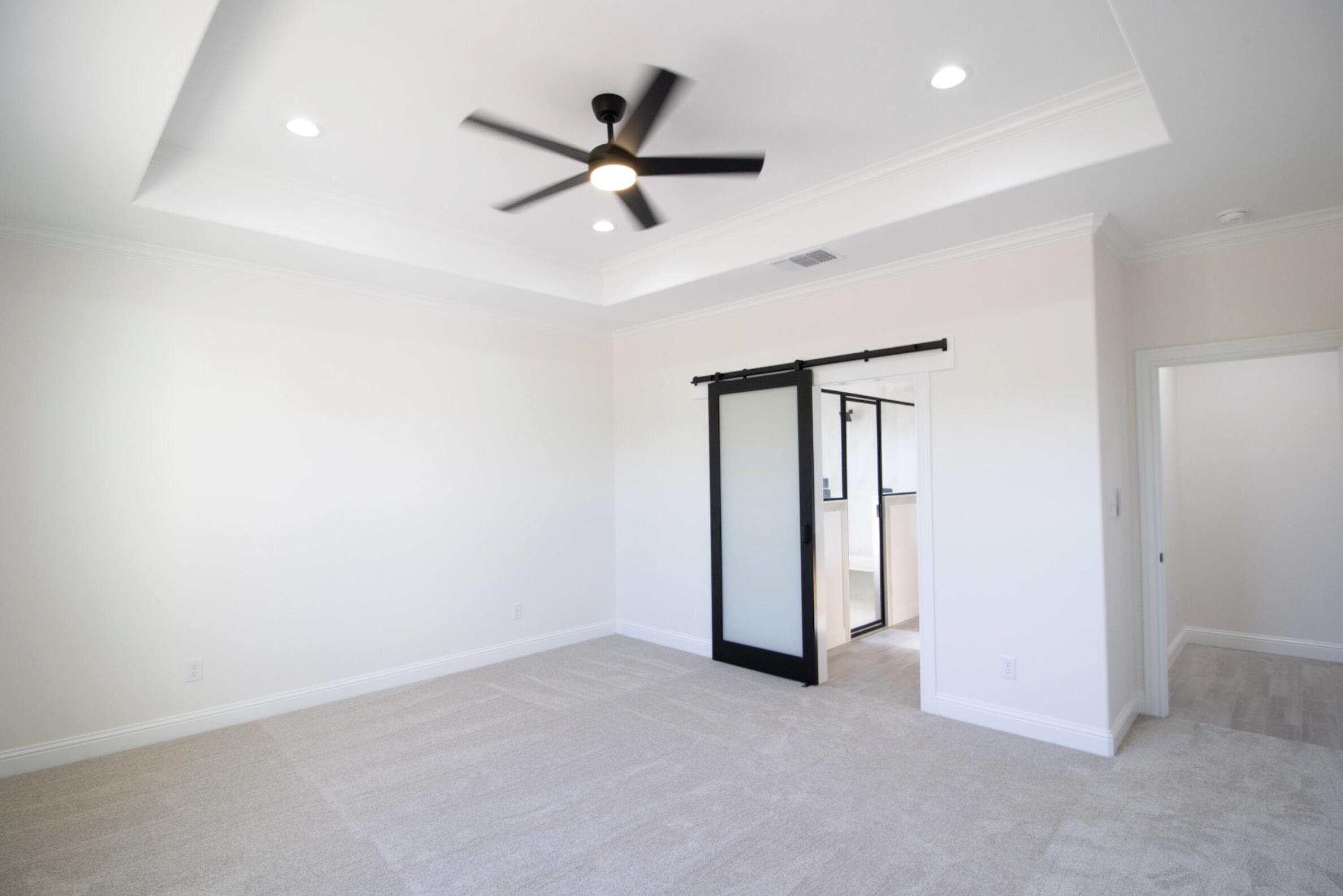 9657 Grey Wolf Lane Property Photo 6