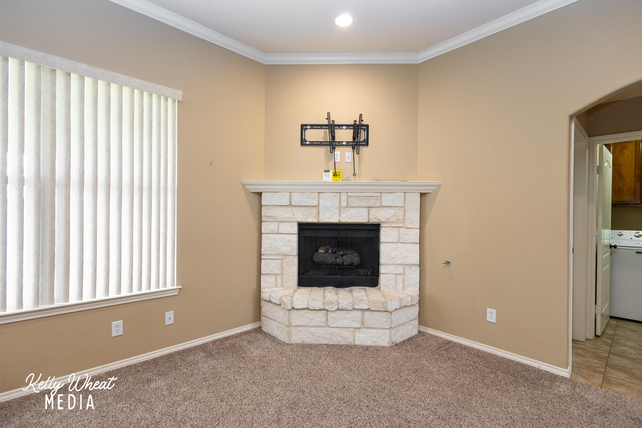 5710 Willeke Drive Property Photo 7