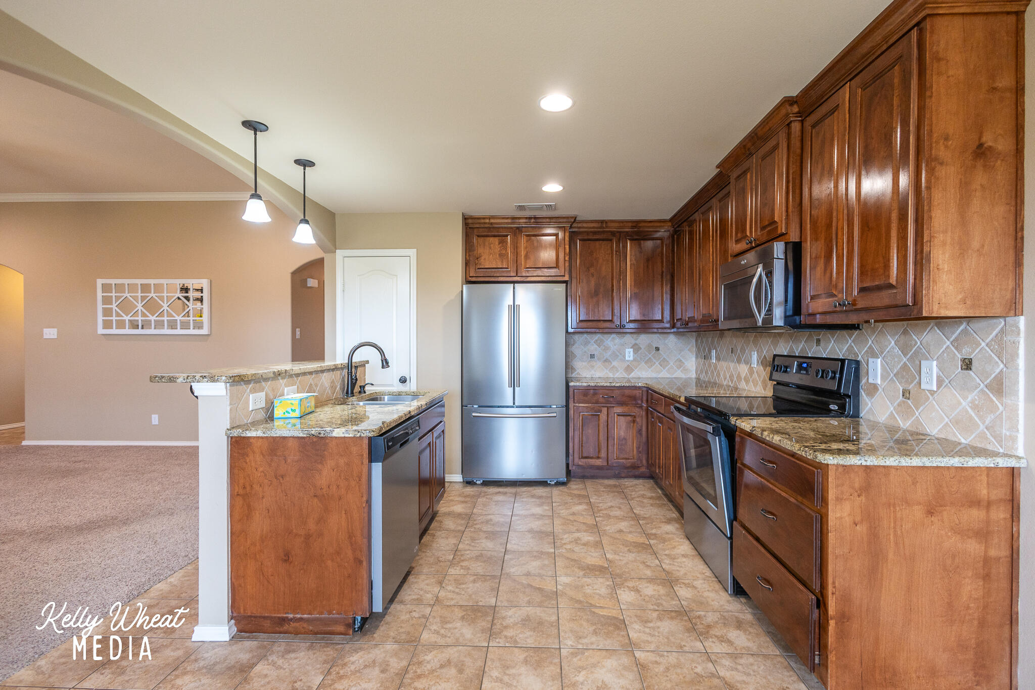 5710 Willeke Drive Property Photo 8