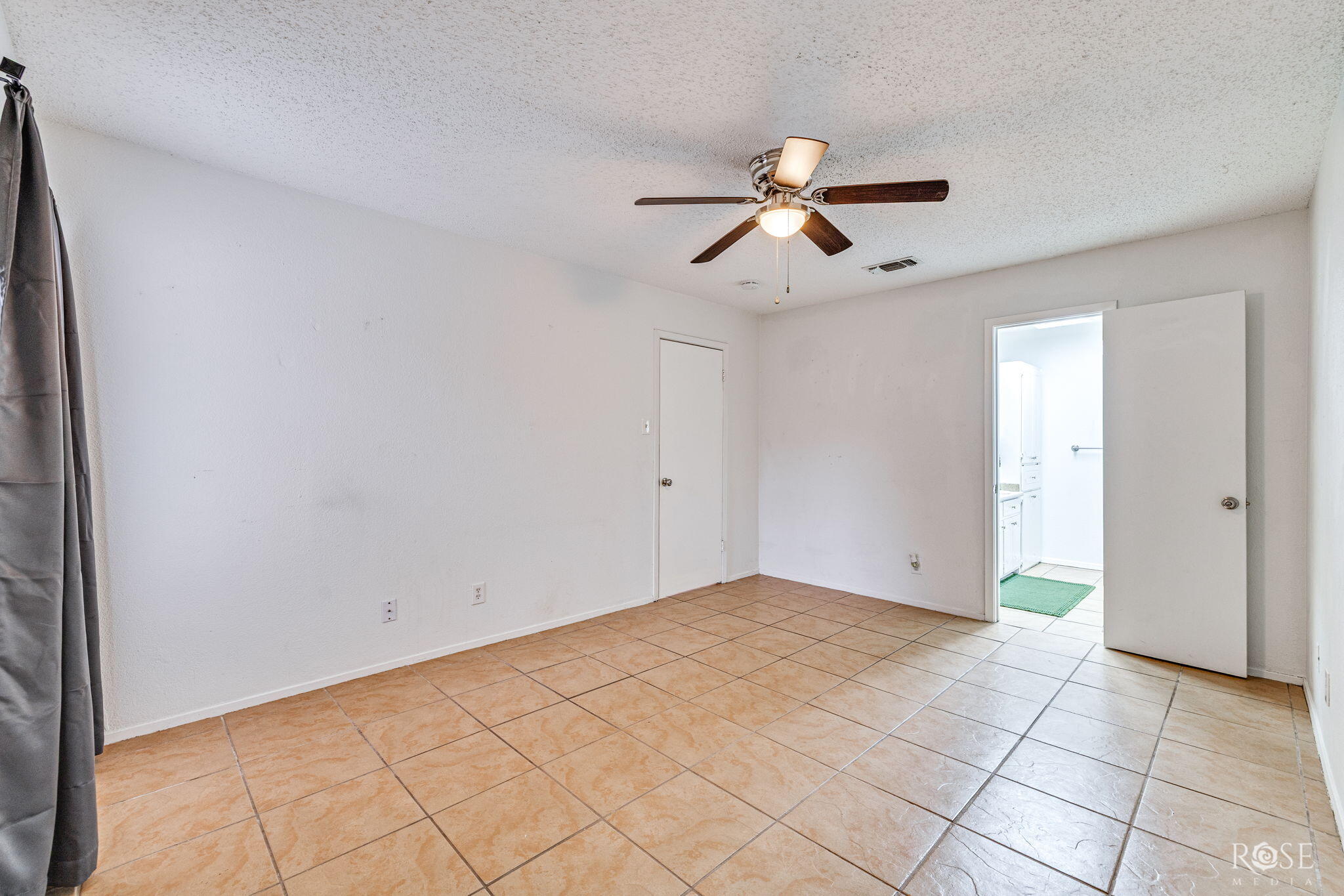 3813 Wild Rye Trail Property Photo 15
