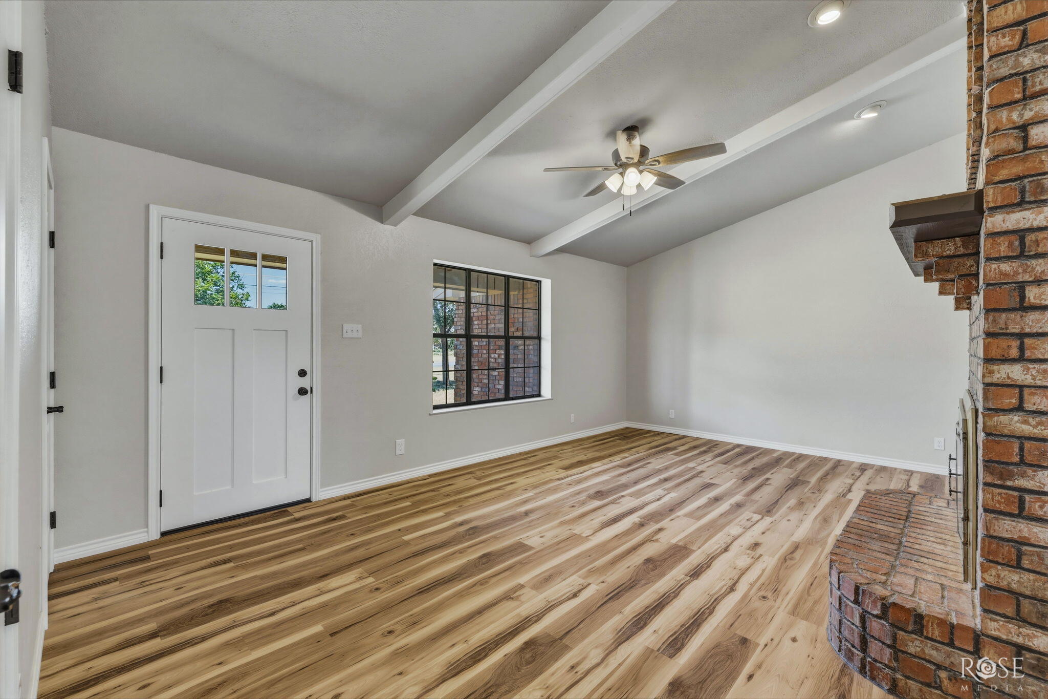 207 Bluegrass Drive Property Photo 7