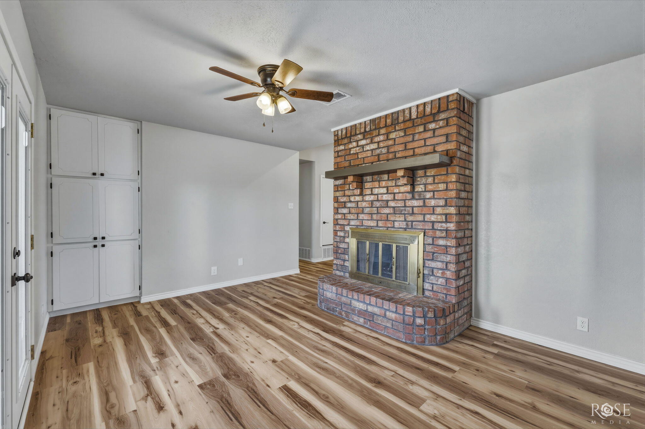 207 Bluegrass Drive Property Photo 11