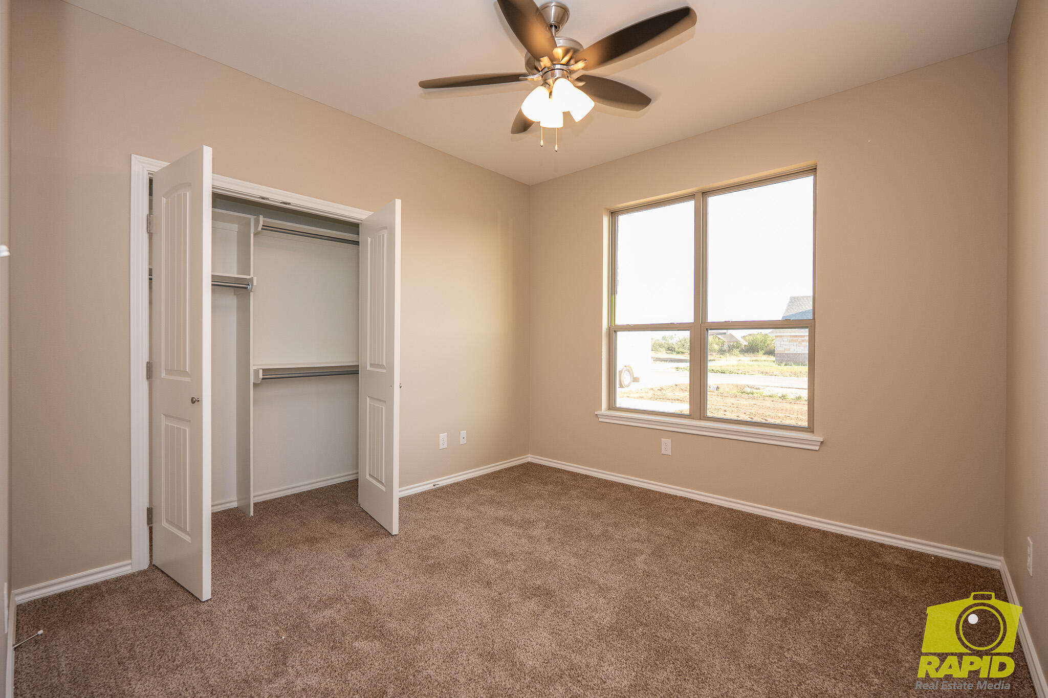 9723 Jaguar Trail Property Photo 8