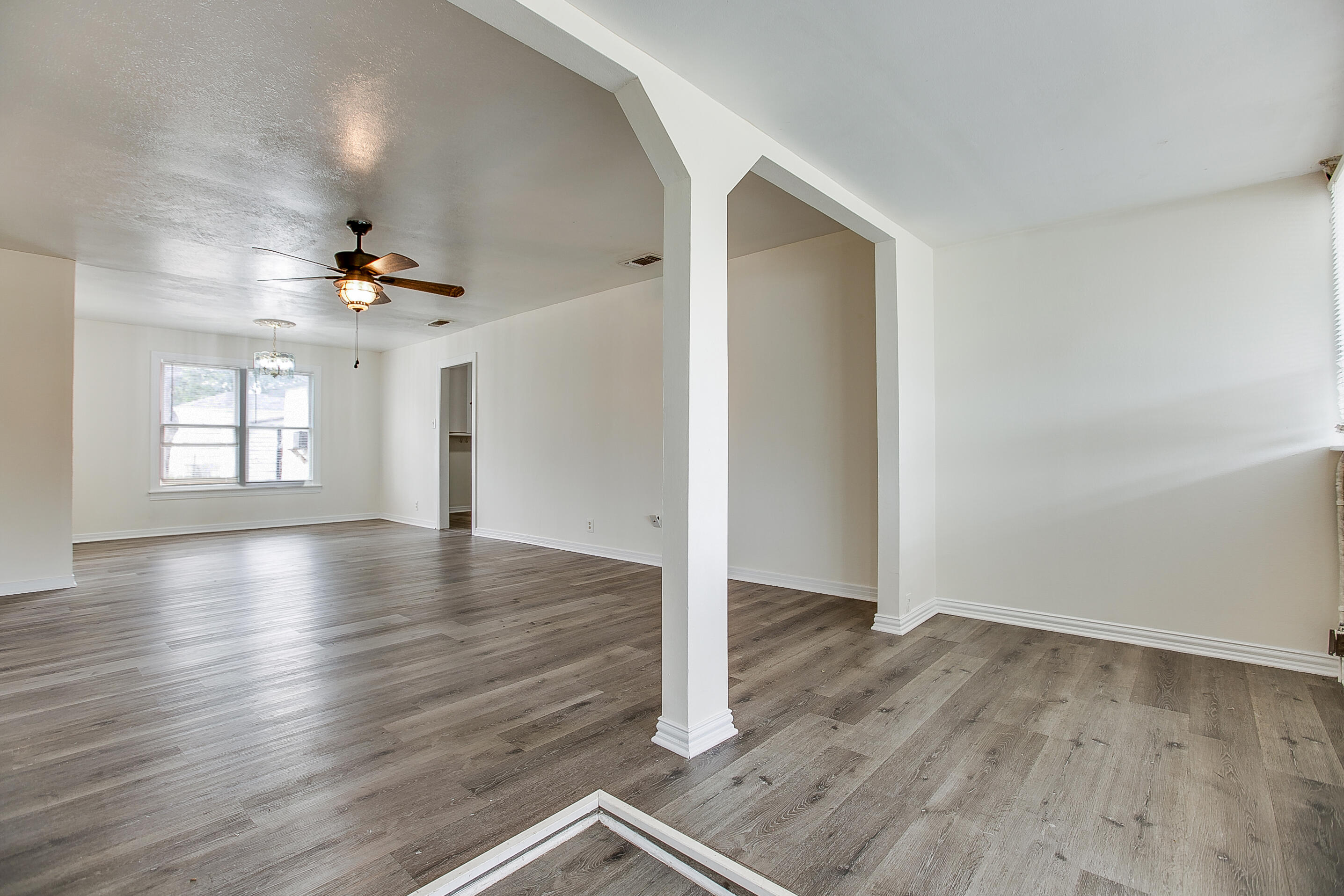 1921 W Avenue J Property Photo 5